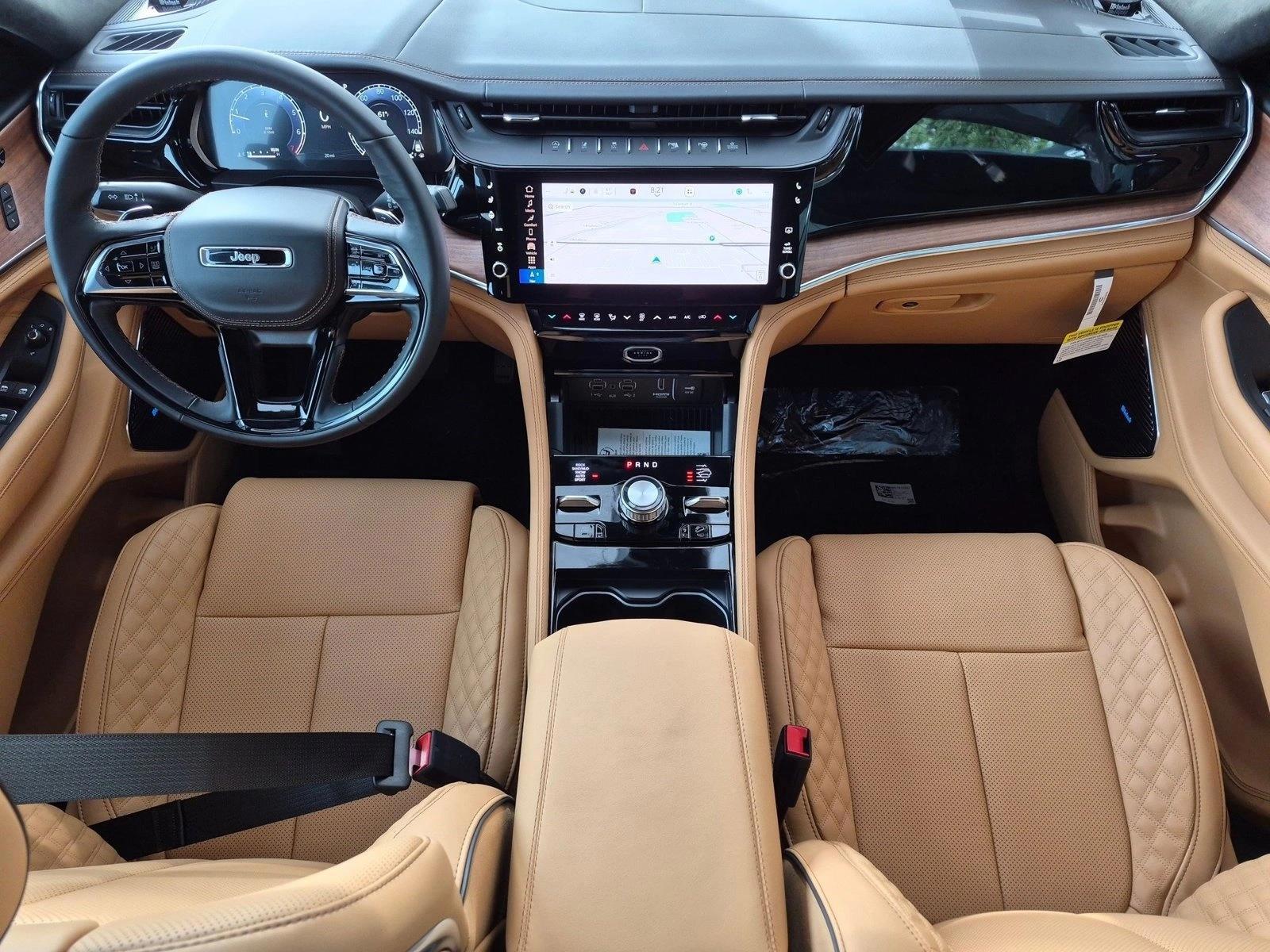 Thumbnail: 2026 Jeep Grand Cherokee - 3