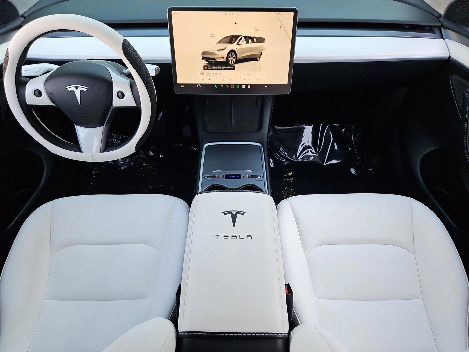Thumbnail: 2023 Tesla Model Y - 3