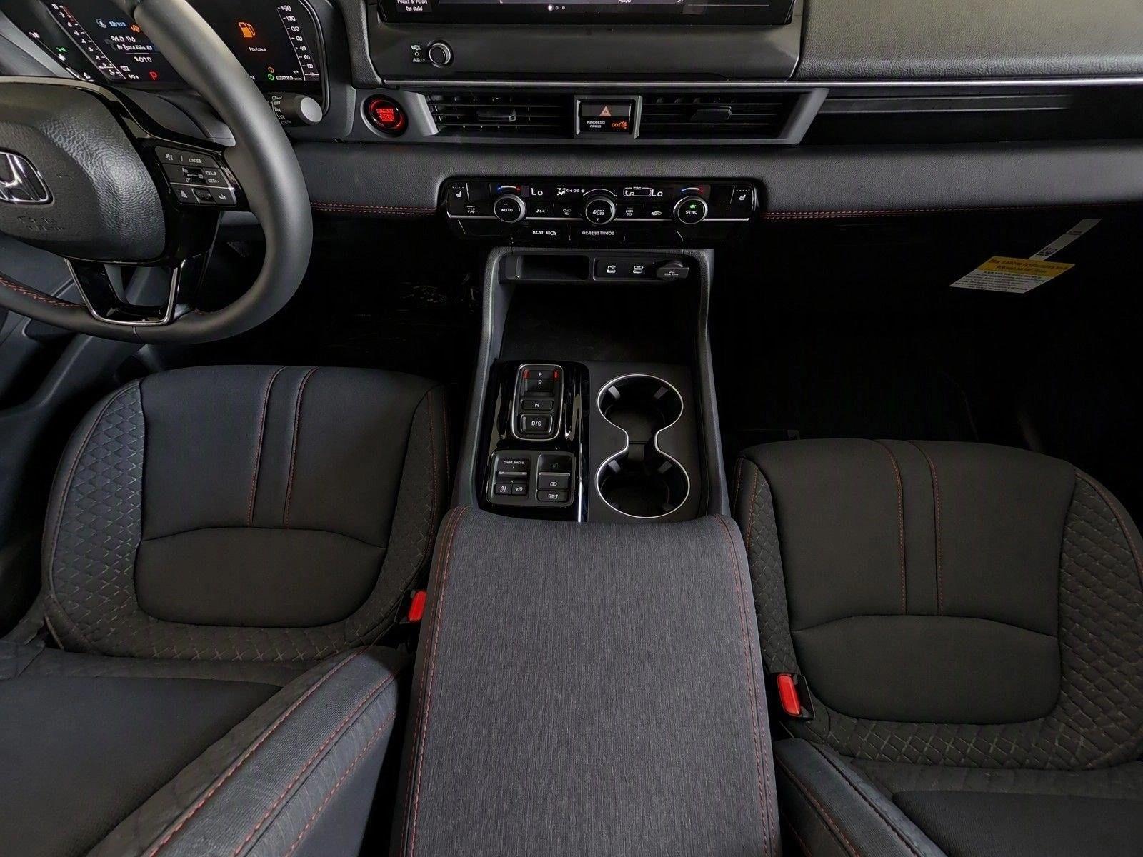 Thumbnail: 2026 Honda Pilot - 4