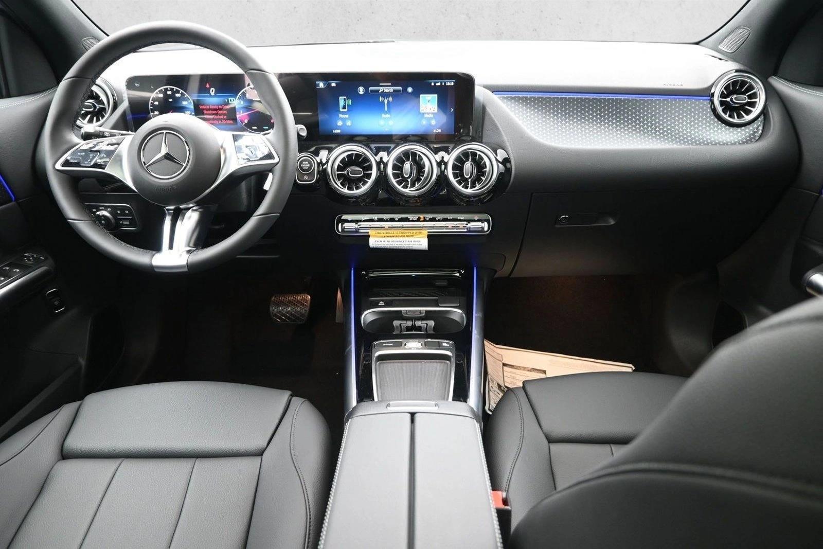 Thumbnail: 2026 Mercedes-Benz GLA - 3