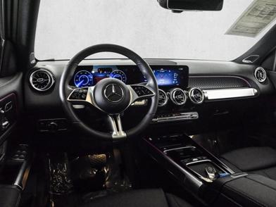 2025 Mercedes-Benz EQB