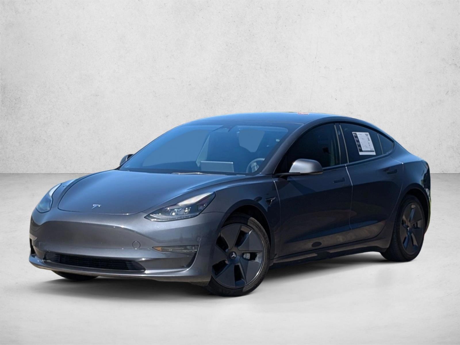 Thumbnail: 2023 Tesla Model 3 - 1