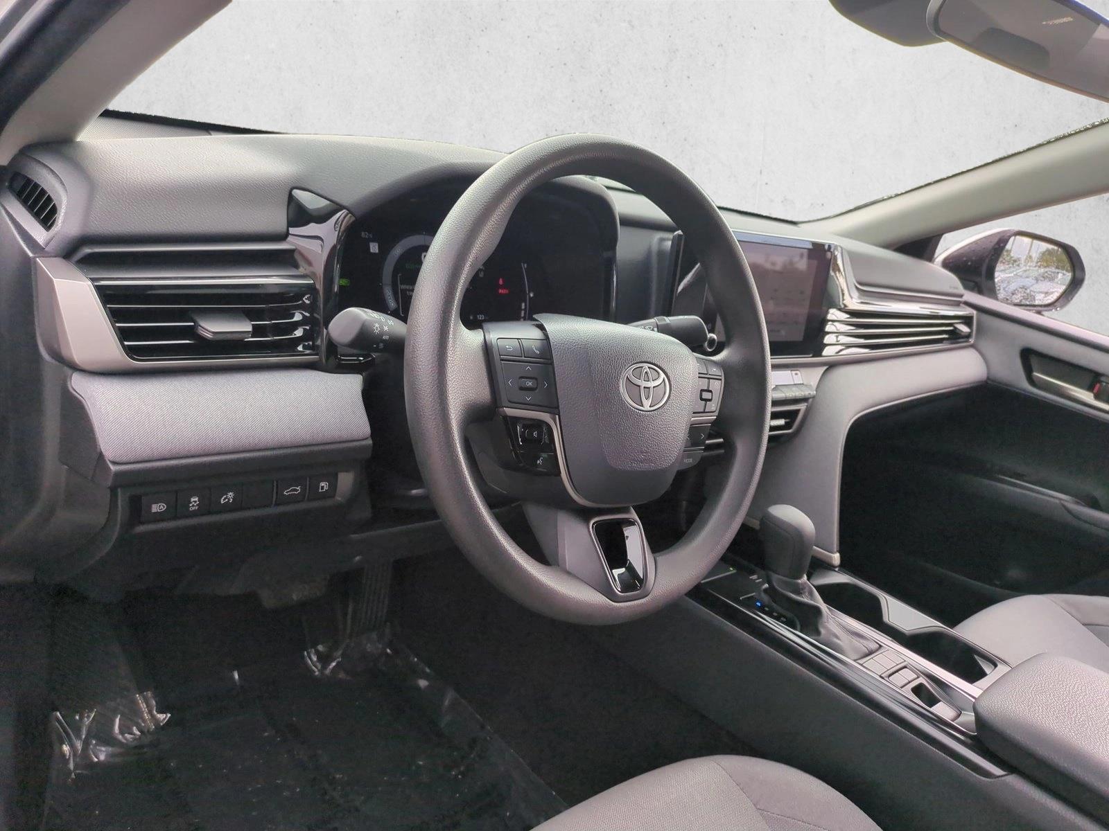 Thumbnail: 2025 Toyota Camry - 3