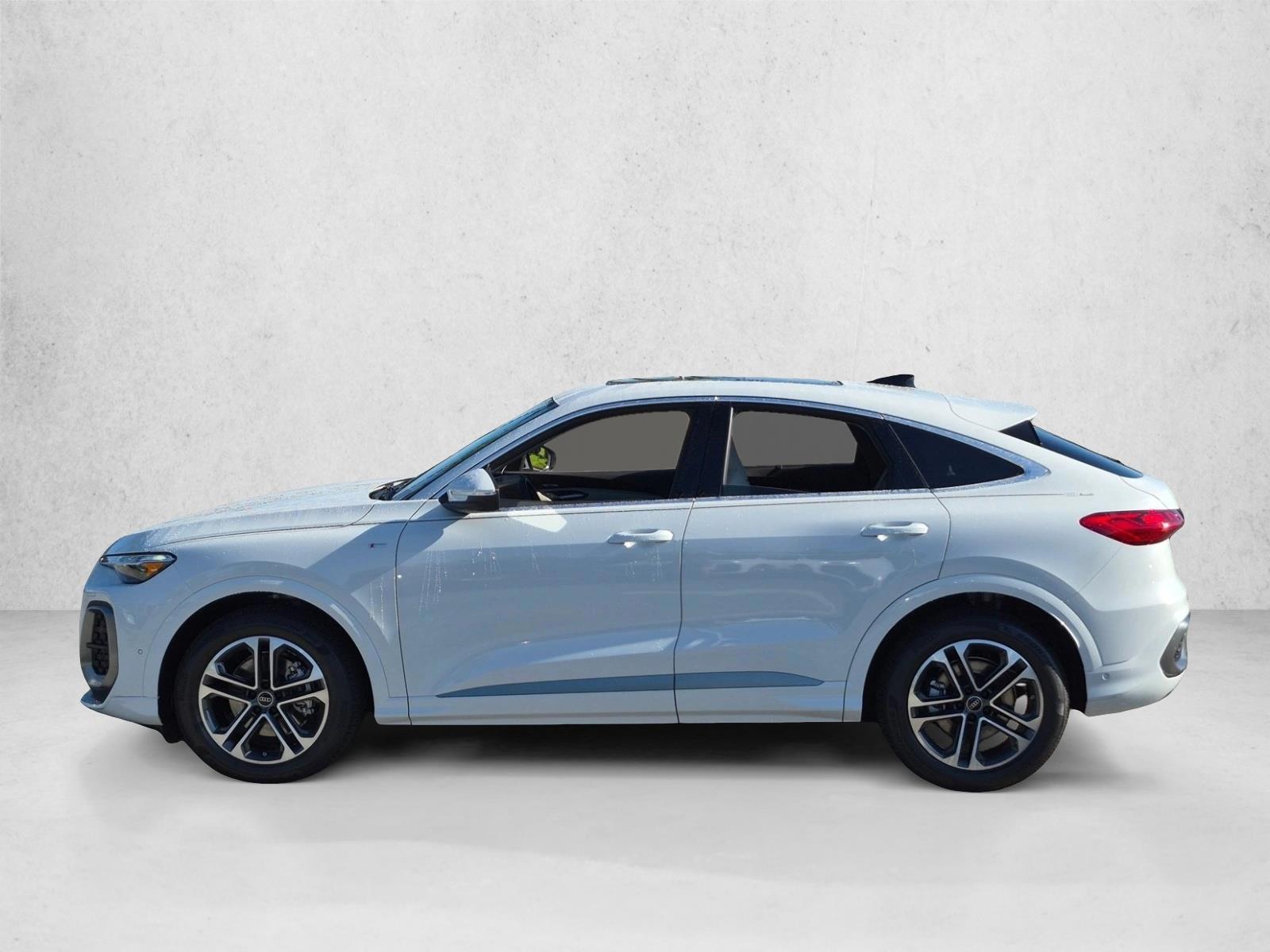 Thumbnail: 2026 Audi Q5 - 2