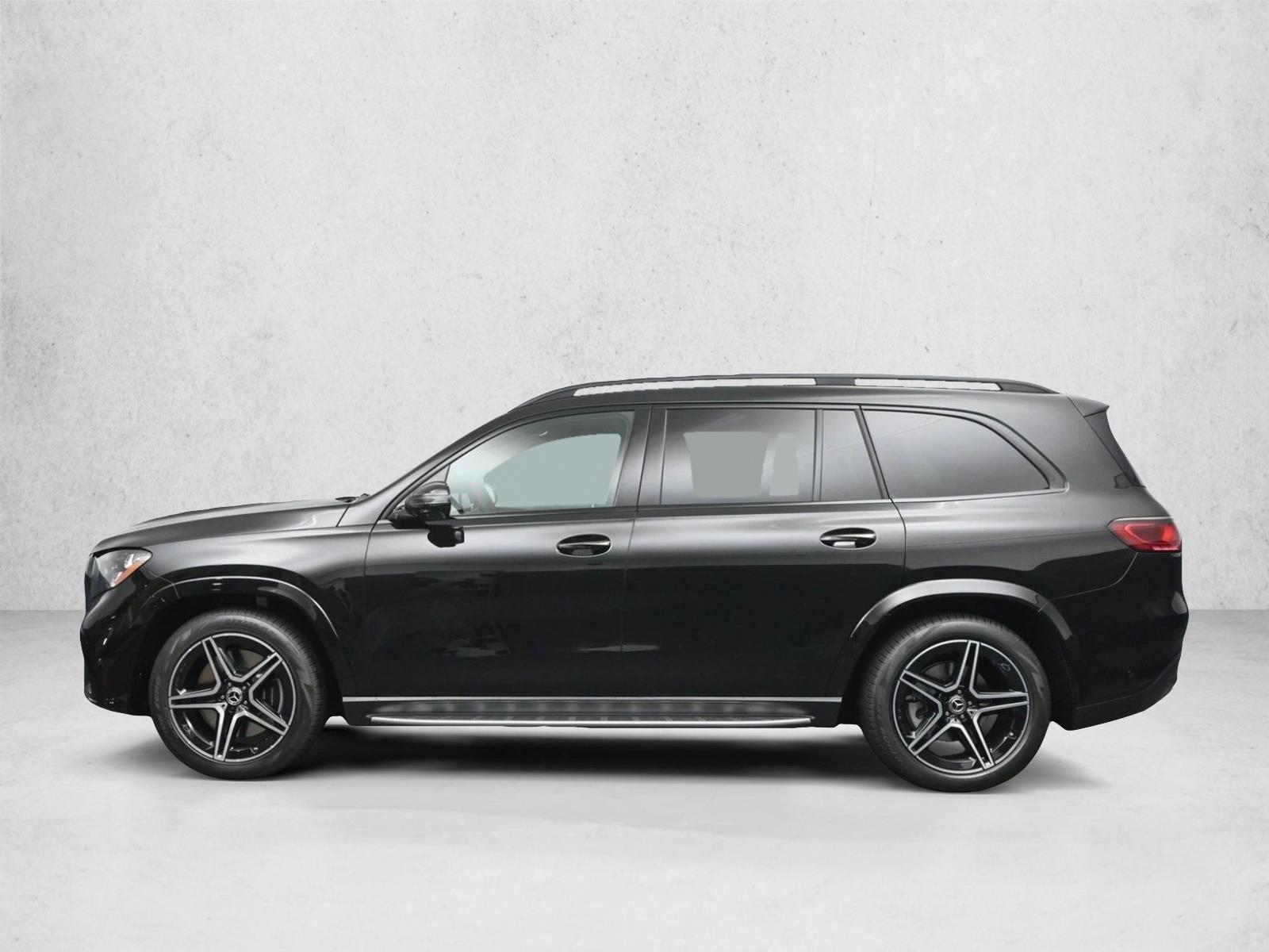 Thumbnail: 2027 Mercedes-Benz GLS - 2