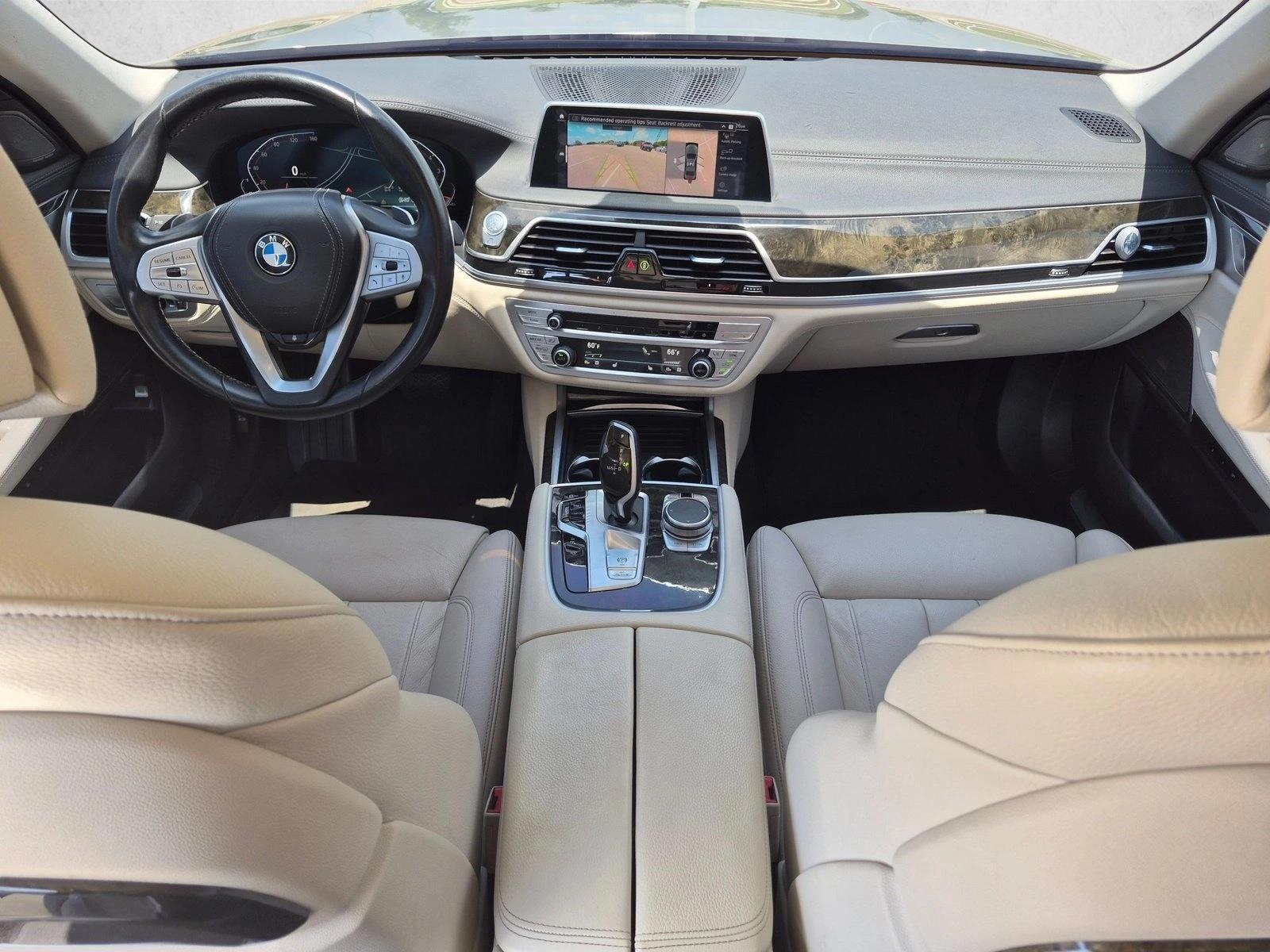 Thumbnail: 2022 BMW 7 Series - 3