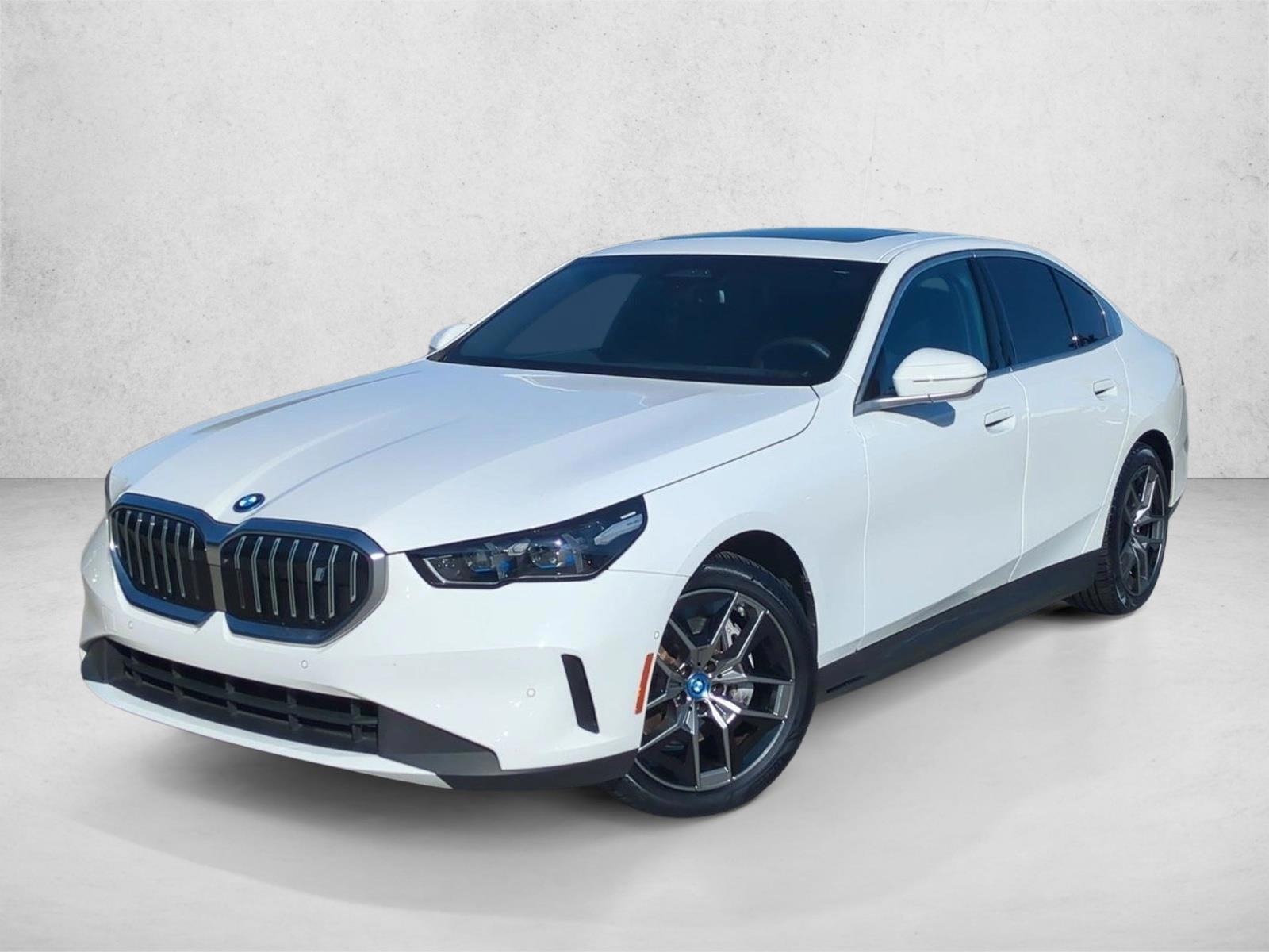 Thumbnail: 2024 BMW i5 - 1