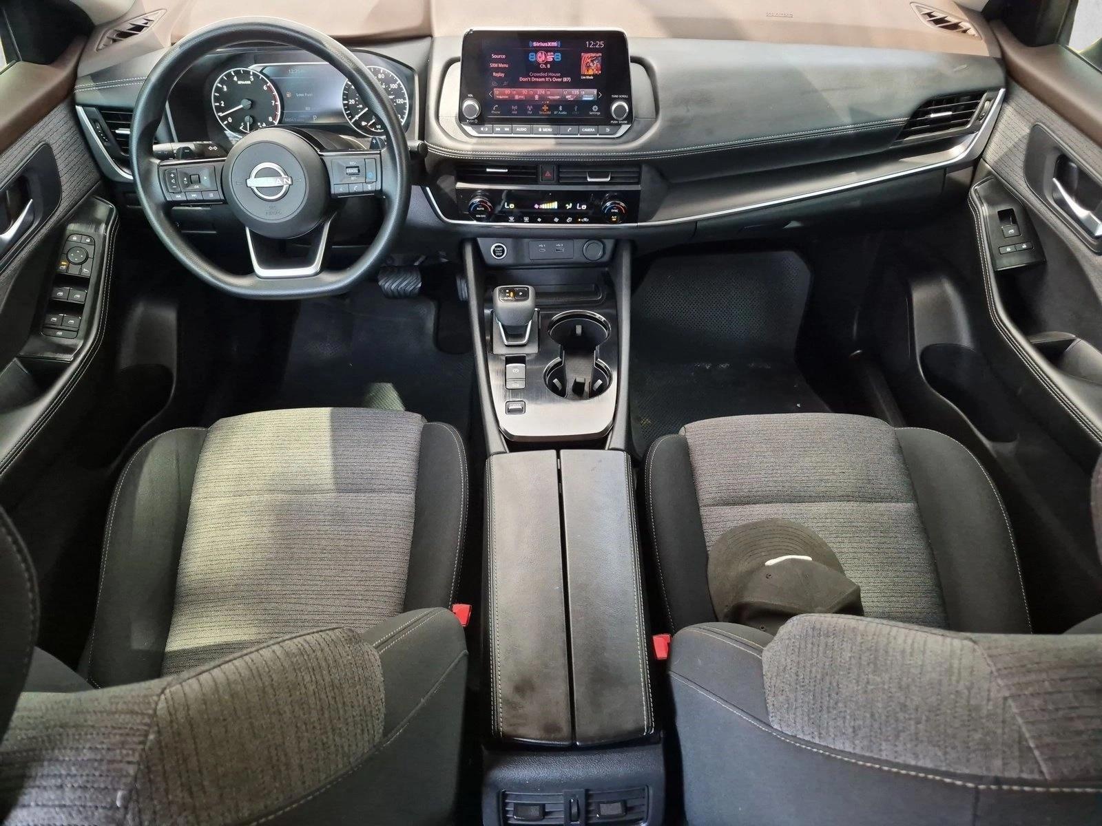 Thumbnail: 2023 Nissan Rogue - 4