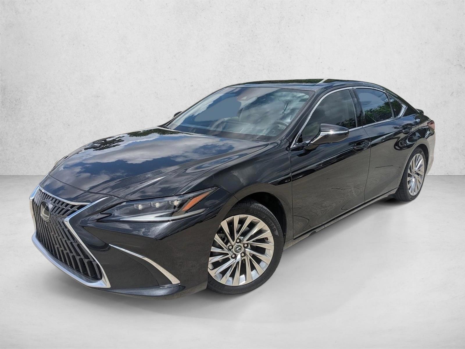 Thumbnail: 2023 Lexus ES - 1