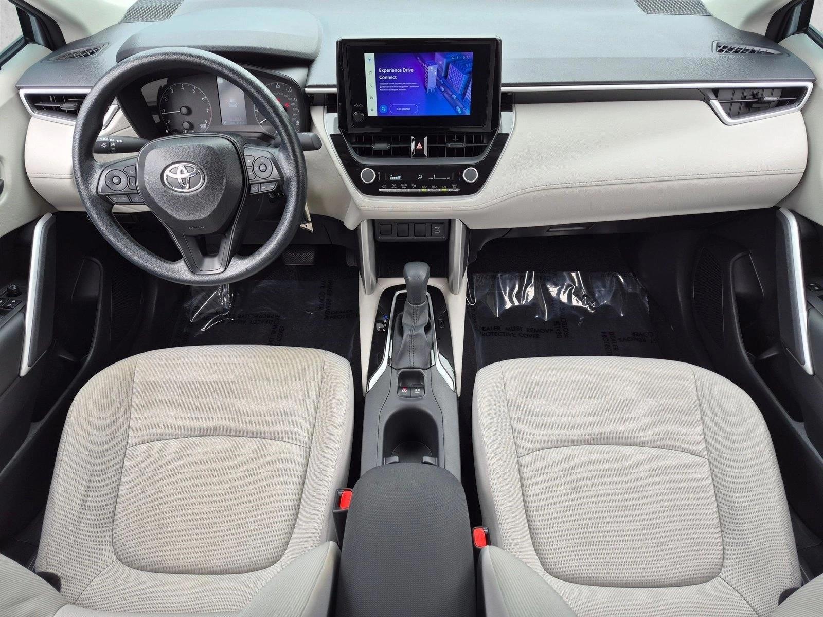 Thumbnail: 2025 Toyota Corolla Cross - 4