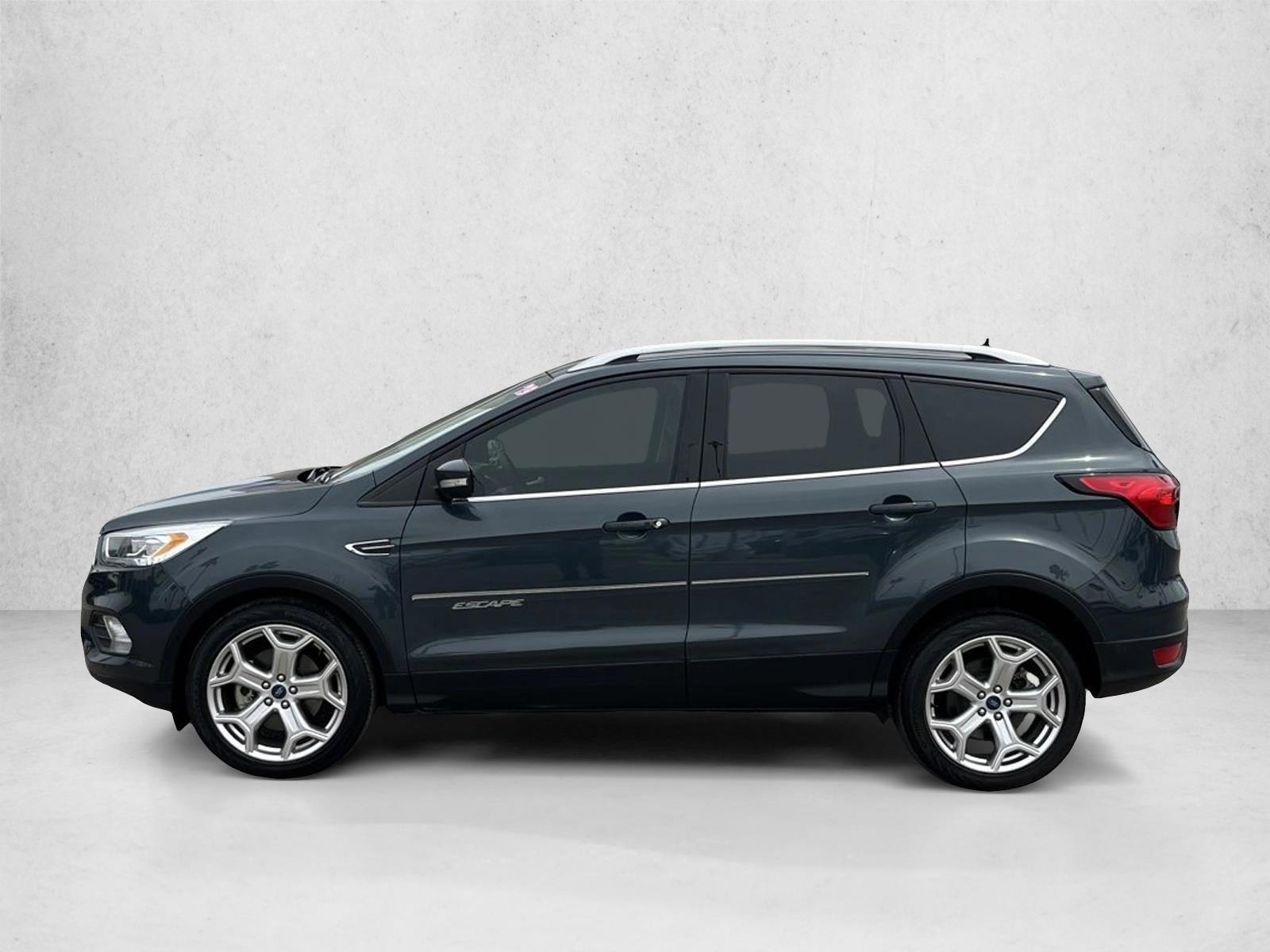 Thumbnail: 2019 Ford Escape - 2