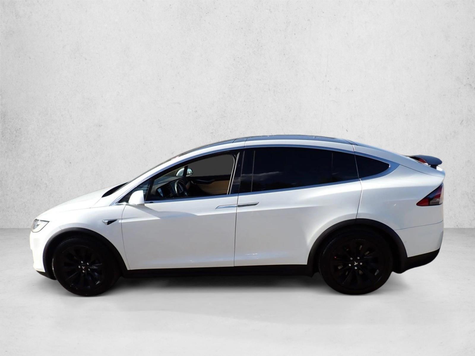Thumbnail: 2017 Tesla Model X - 2