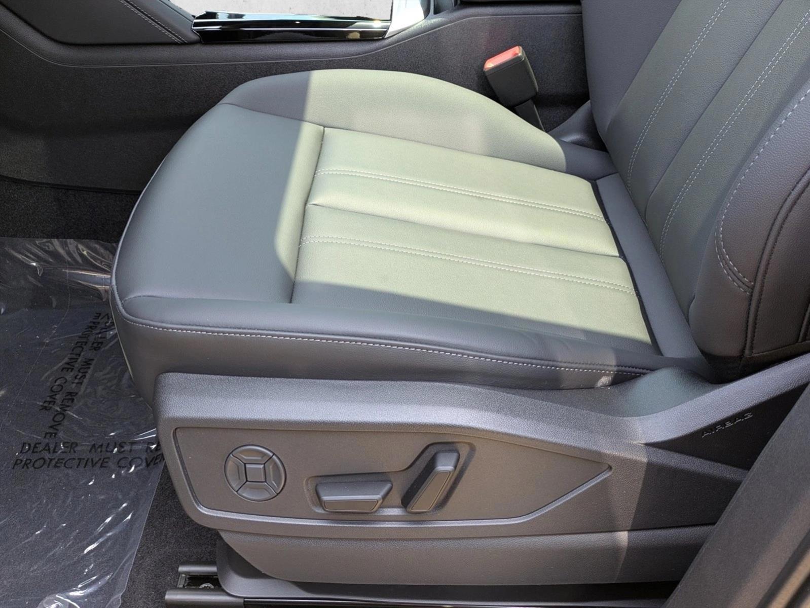 Thumbnail: 2026 Audi Q5 - 3