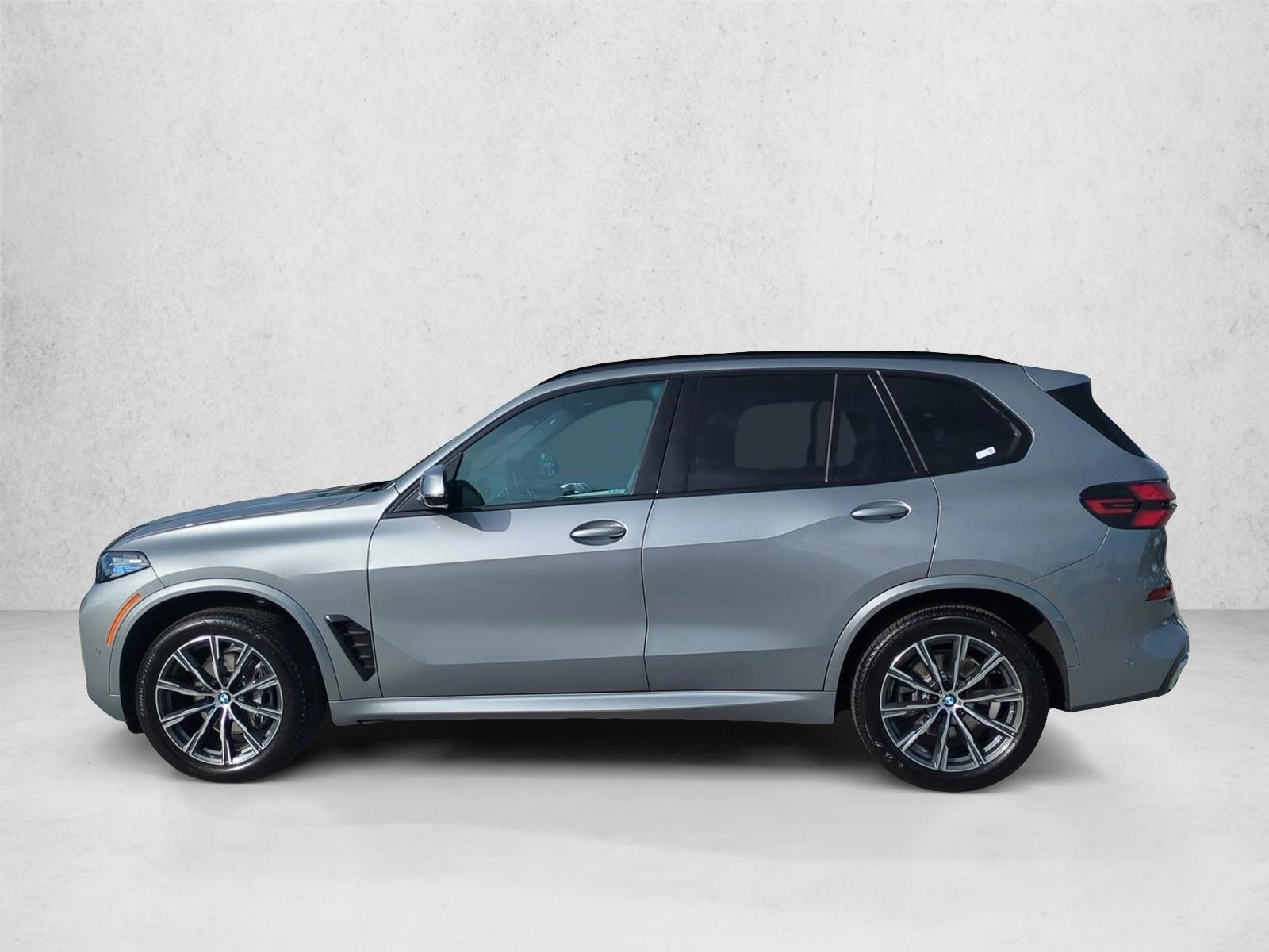 Thumbnail: 2026 BMW X5 - 2