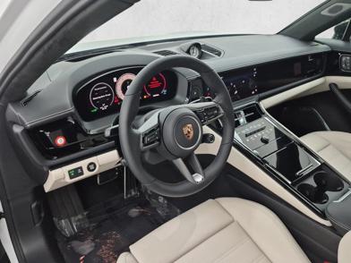 2026 Porsche Panamera