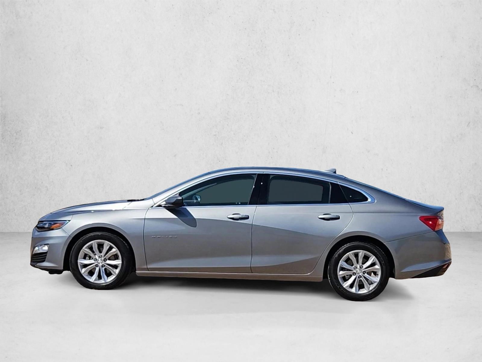 Thumbnail: 2023 Chevrolet Malibu - 3