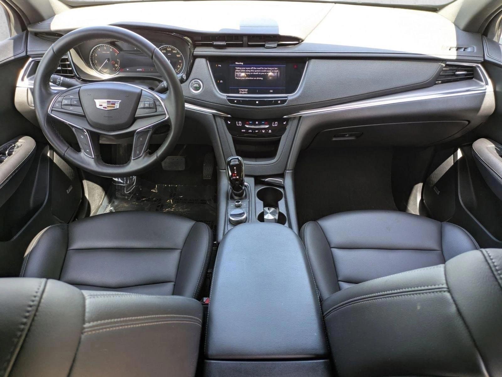 Thumbnail: 2021 Cadillac XT5 - 4