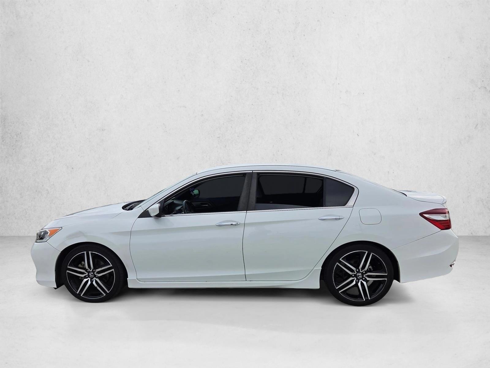 Thumbnail: 2017 Honda Accord - 2