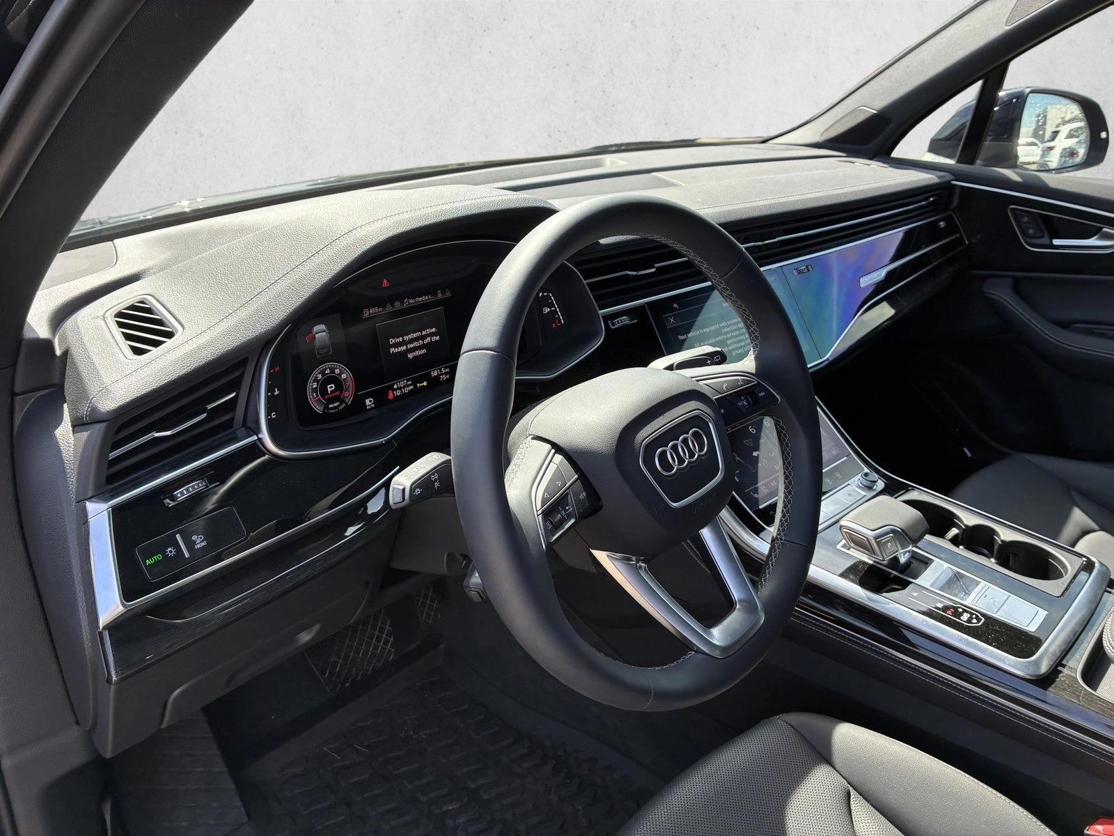 Thumbnail: 2026 Audi Q7 - 3