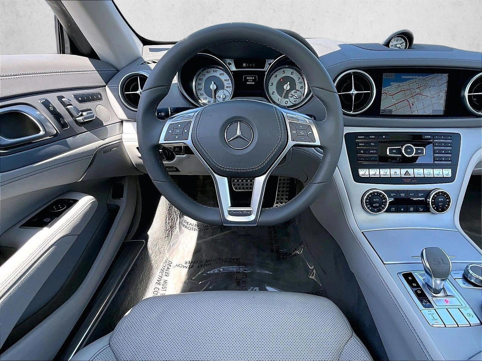 Thumbnail: 2016 Mercedes-Benz SL-Class - 3