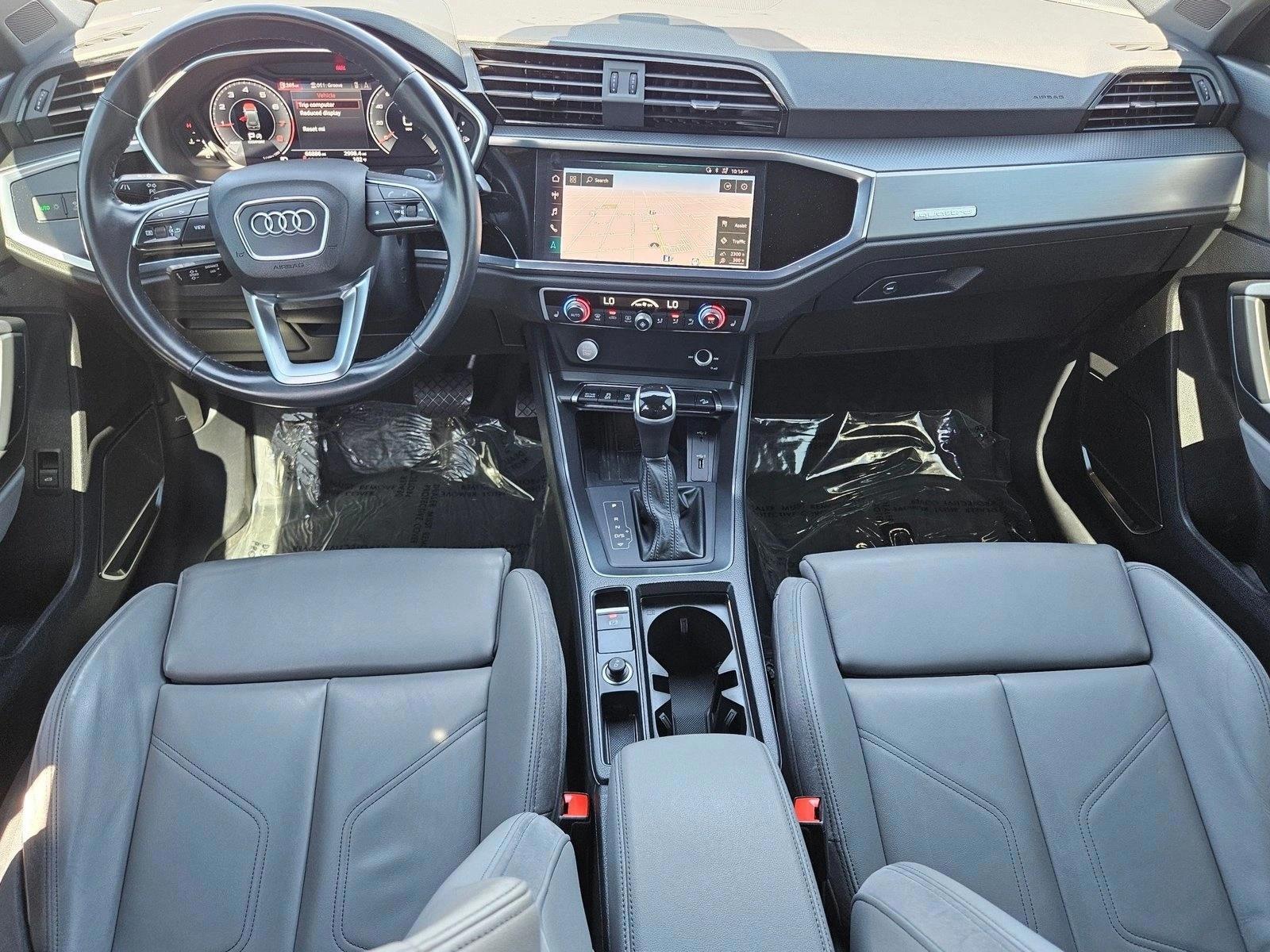 Thumbnail: 2020 Audi Q3 - 4