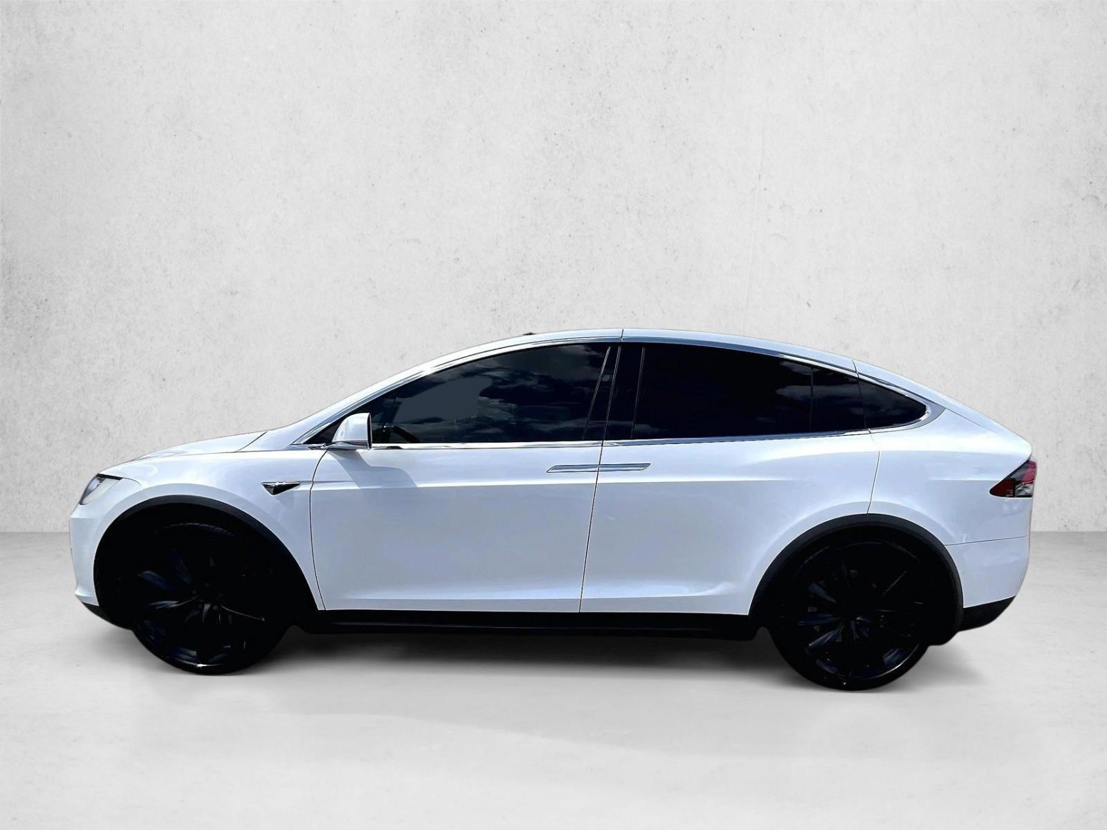 Thumbnail: 2018 Tesla Model X - 2