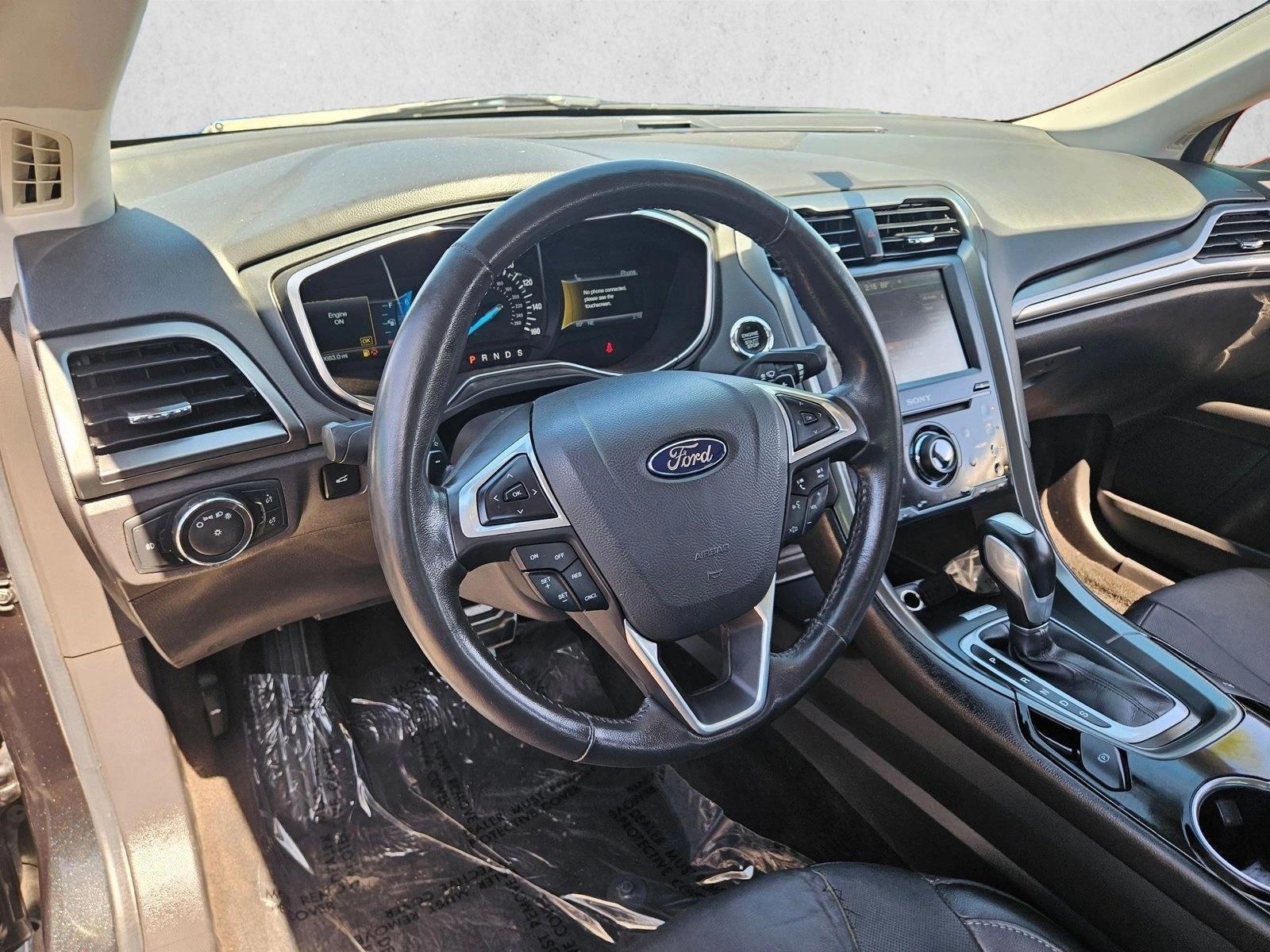 Thumbnail: 2014 Ford Fusion - 3