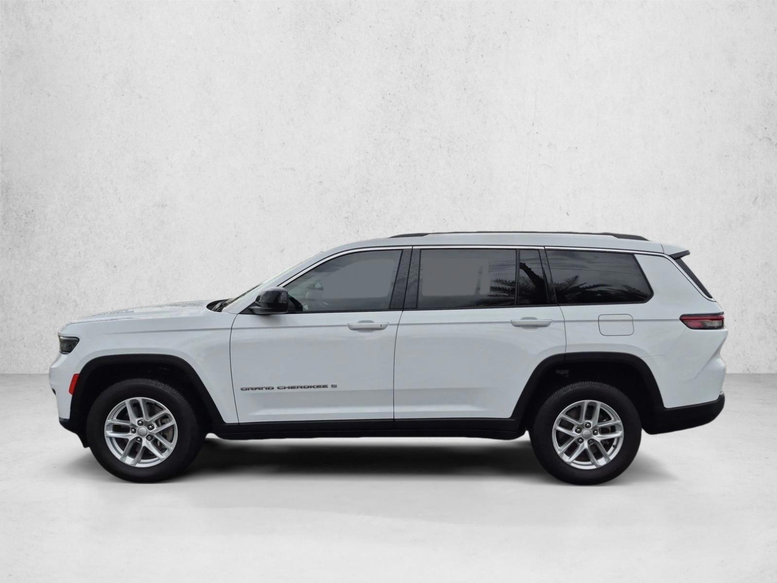 Thumbnail: 2022 Jeep Grand Cherokee L - 3