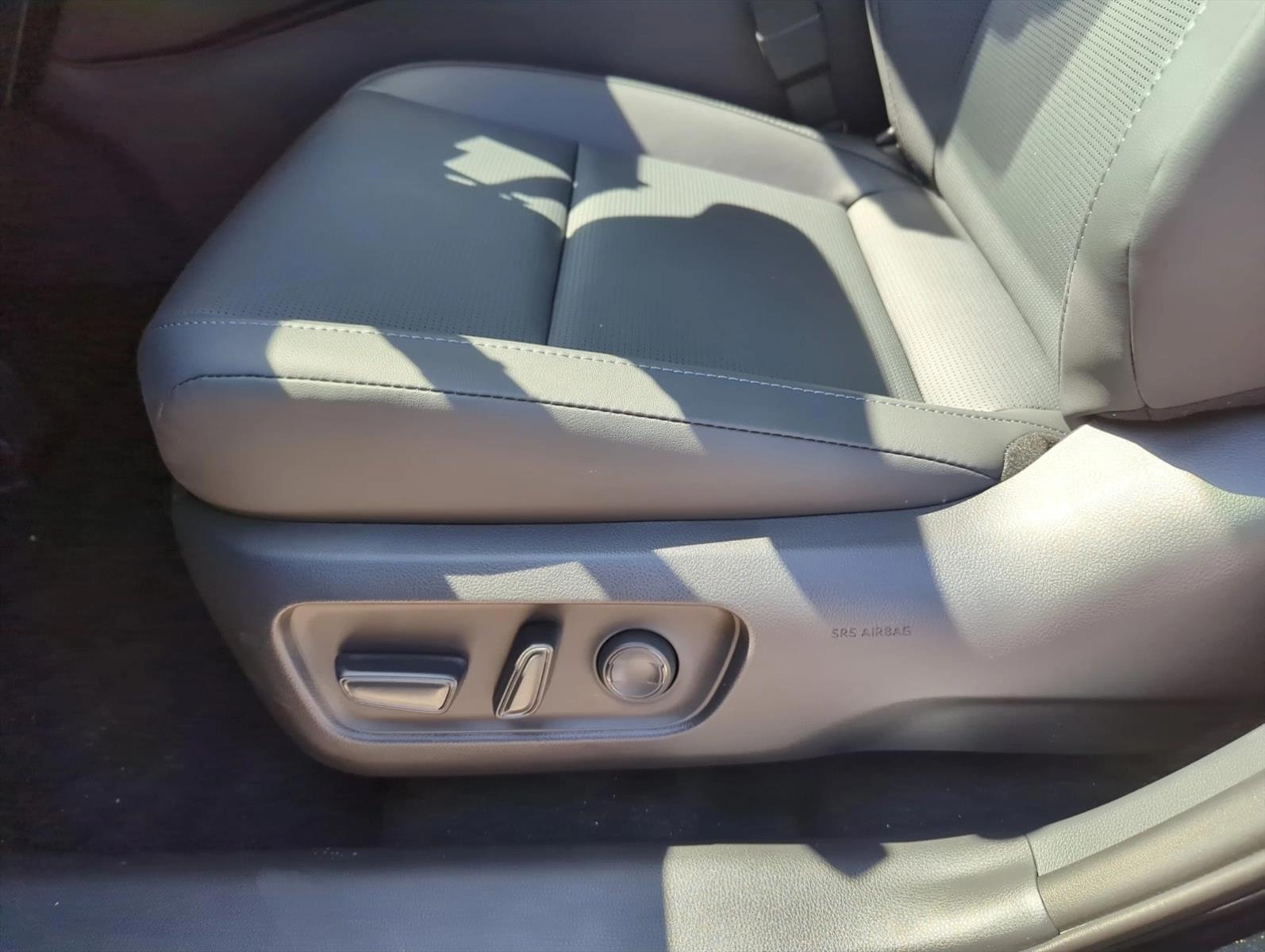 Thumbnail: 2026 Toyota RAV4 - 3