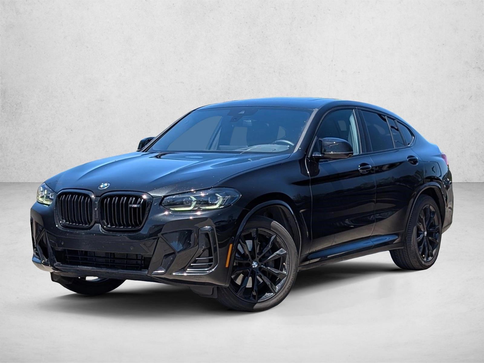Thumbnail: 2023 BMW X4 - 1