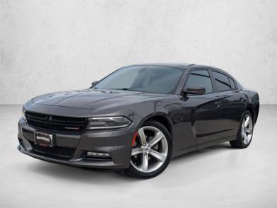 2017 Dodge Charger SXT -
                  Tustin, CA