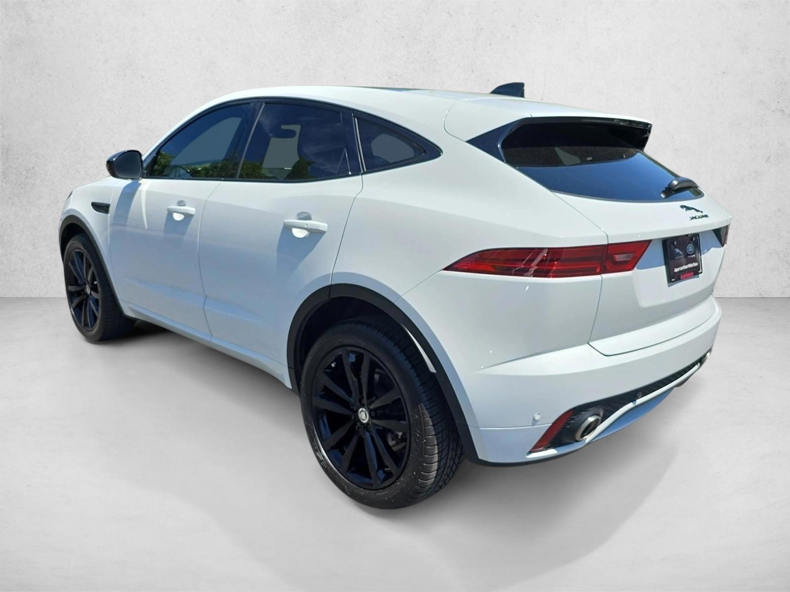2024 Jaguar E-Pace R-DYNAMIC SE - Photo 7
