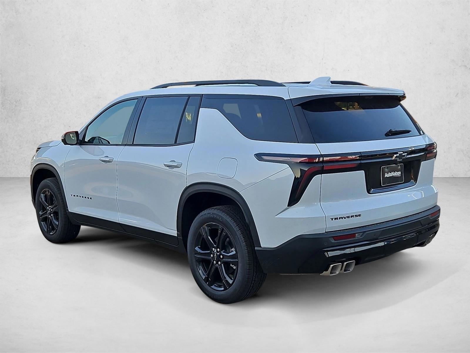 2027 Chevrolet Traverse LT - Photo 9