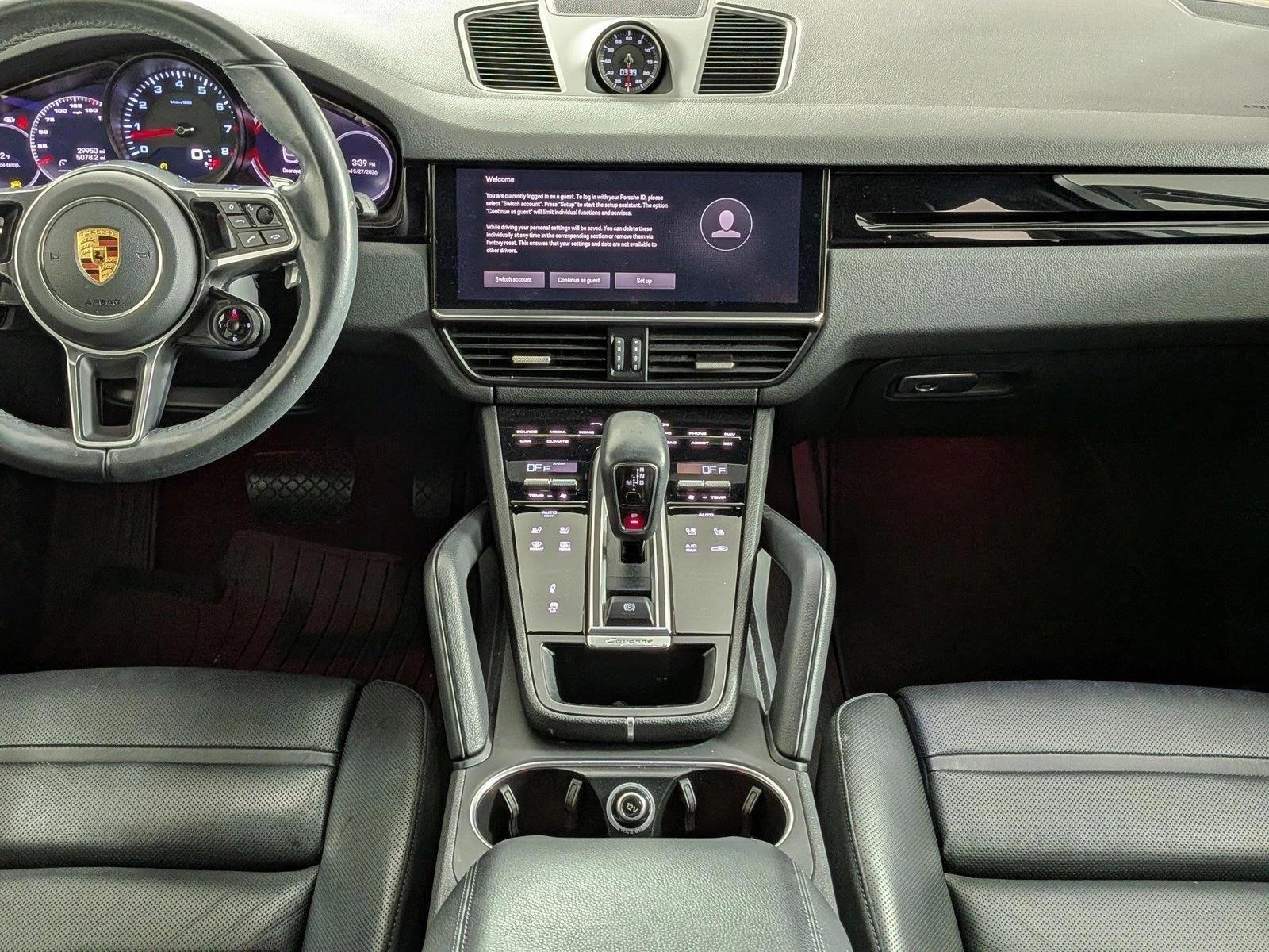 Thumbnail: 2023 Porsche Cayenne - 4