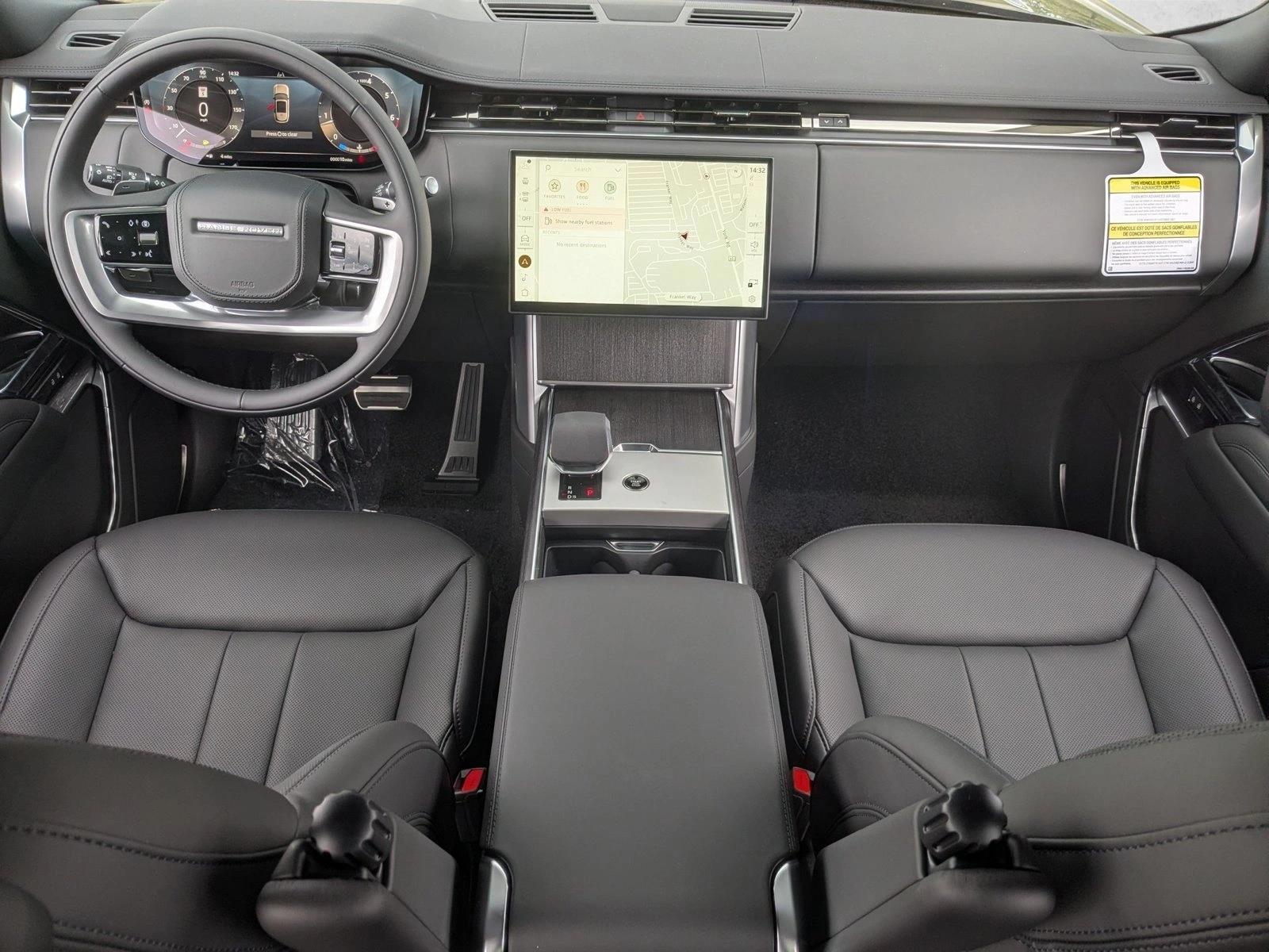 Thumbnail: 2026 Land Rover Range Rover - 3