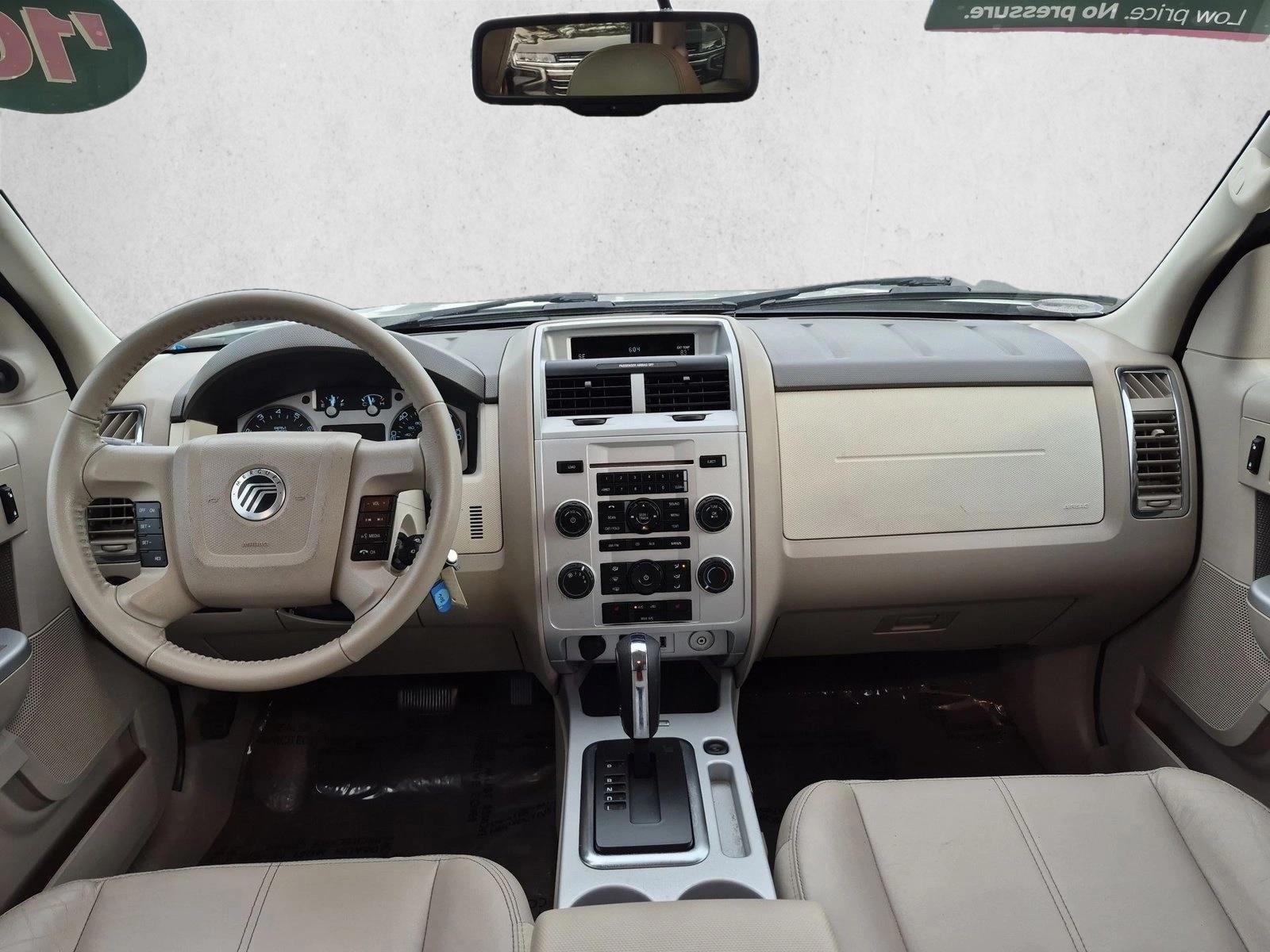 Thumbnail: 2010 Mercury Mariner - 4
