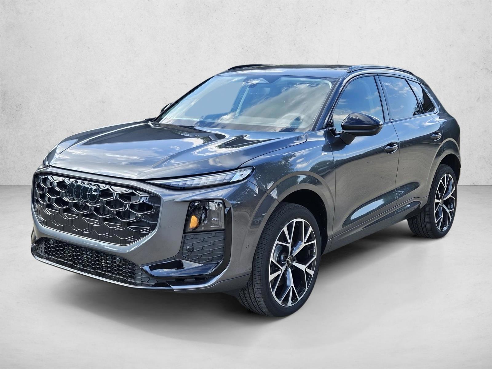 Thumbnail: 2026 Audi Q3 - 1