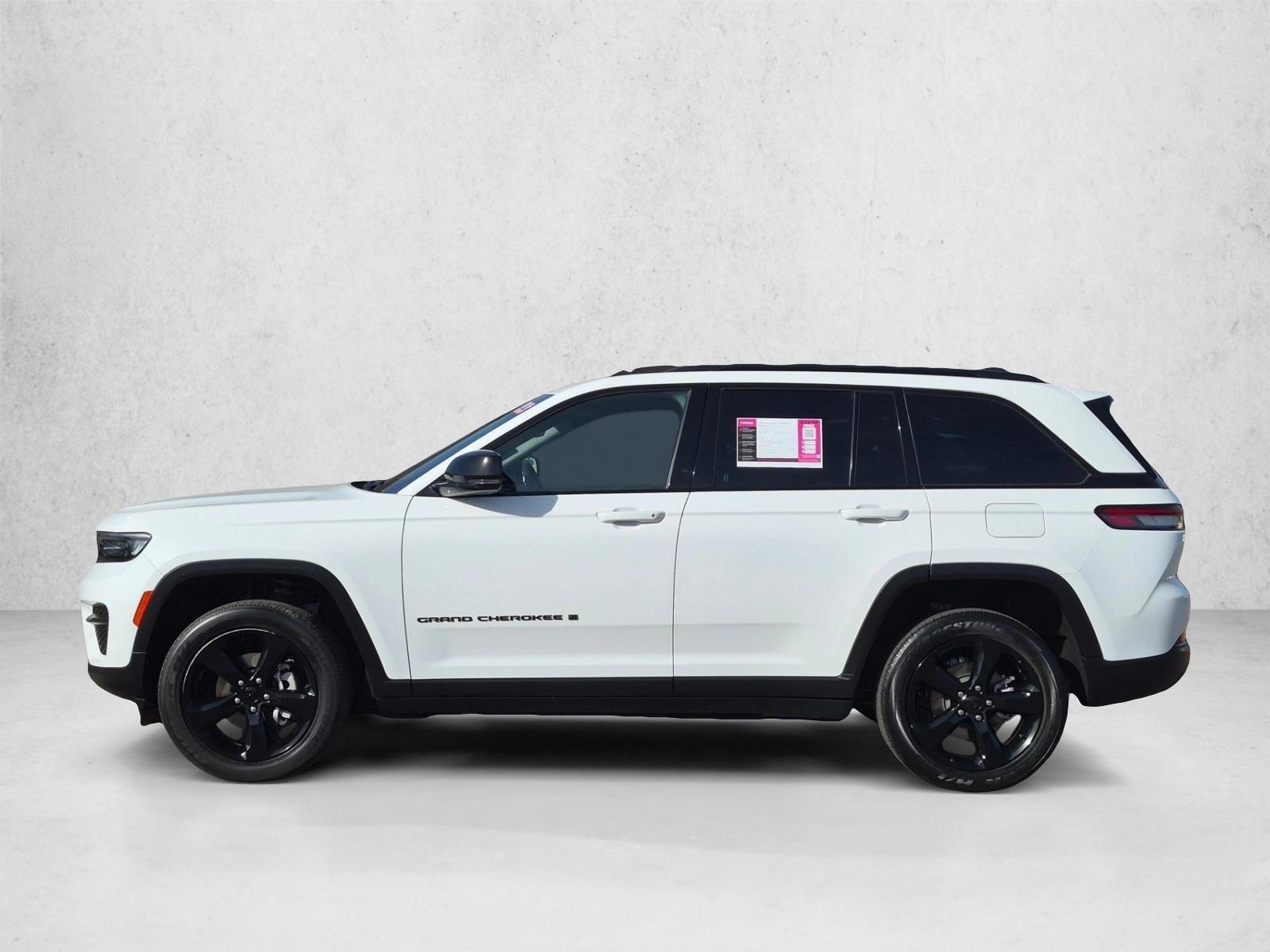 Thumbnail: 2023 Jeep Grand Cherokee - 2