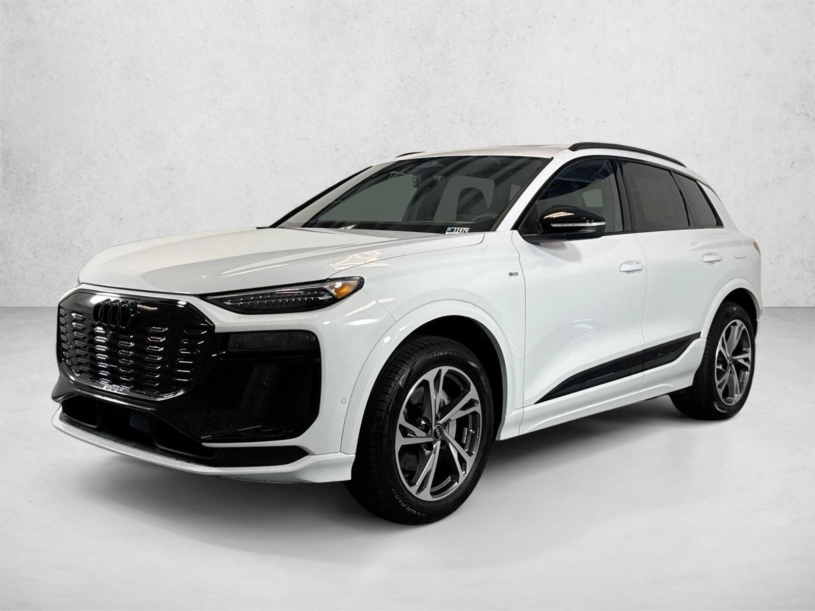 Thumbnail: 2027 Audi Q6 e-tron - 1