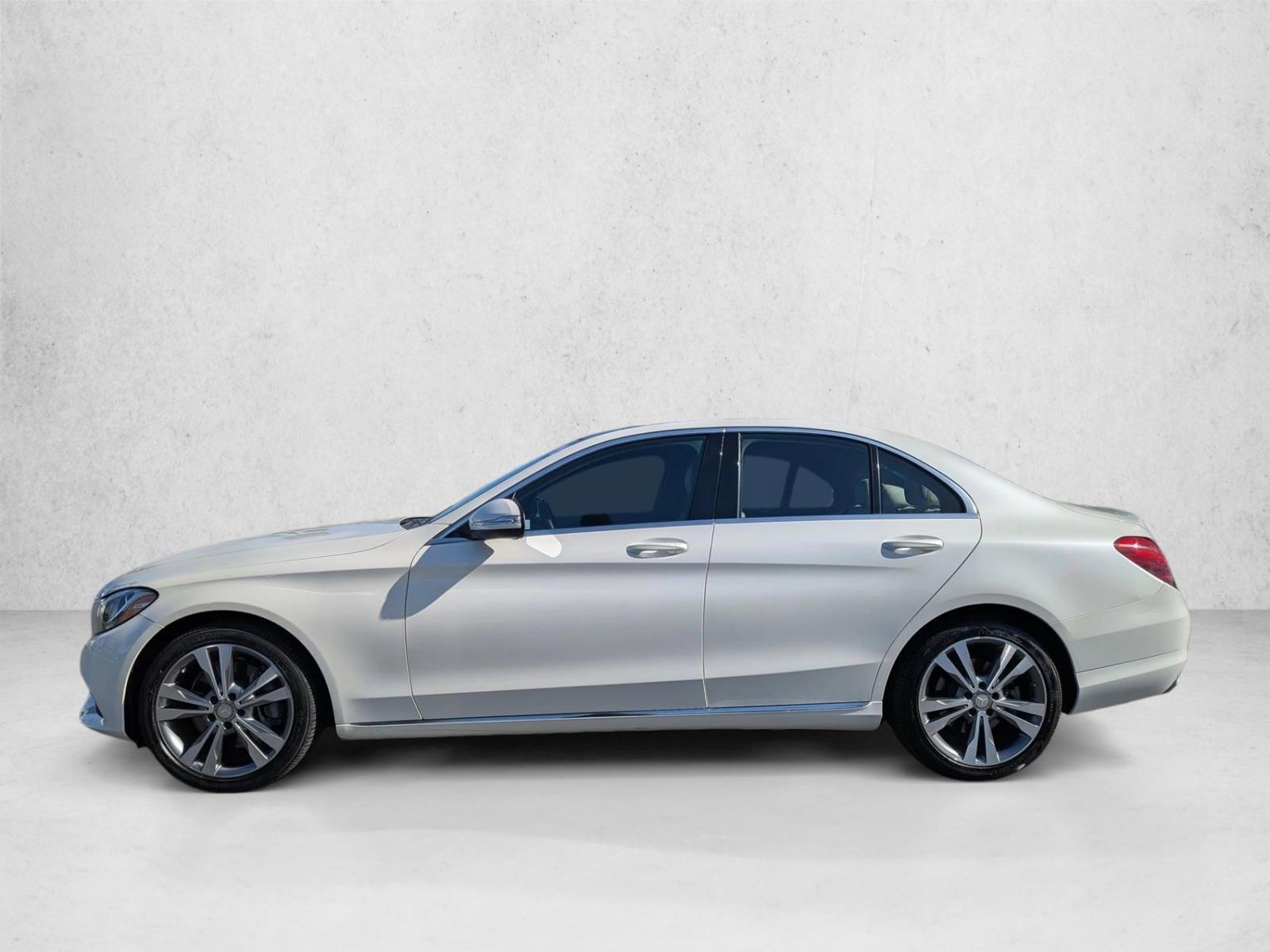 Thumbnail: 2015 Mercedes-Benz C-Class - 2