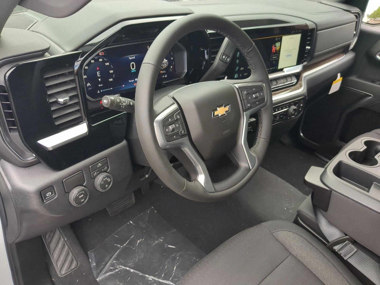 Thumbnail: 2026 Chevrolet Silverado 1500 - 3