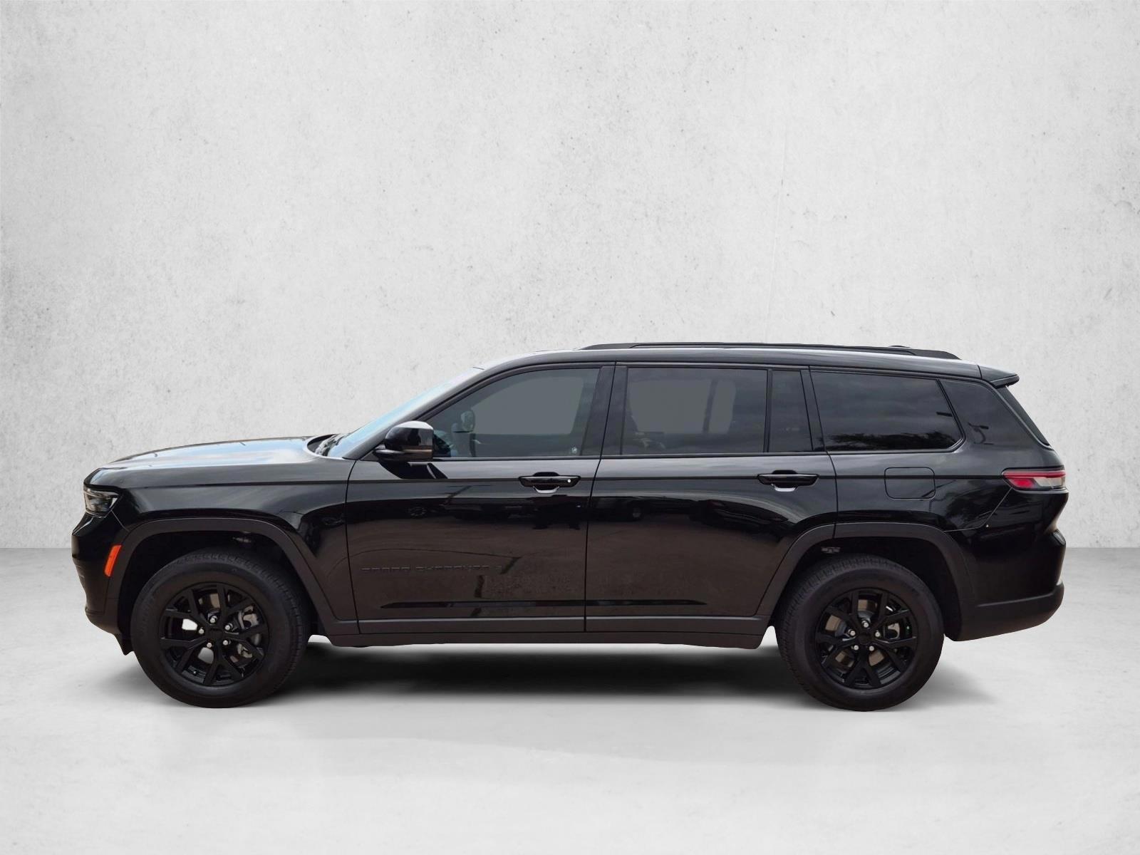 Thumbnail: 2025 Jeep Grand Cherokee L - 2
