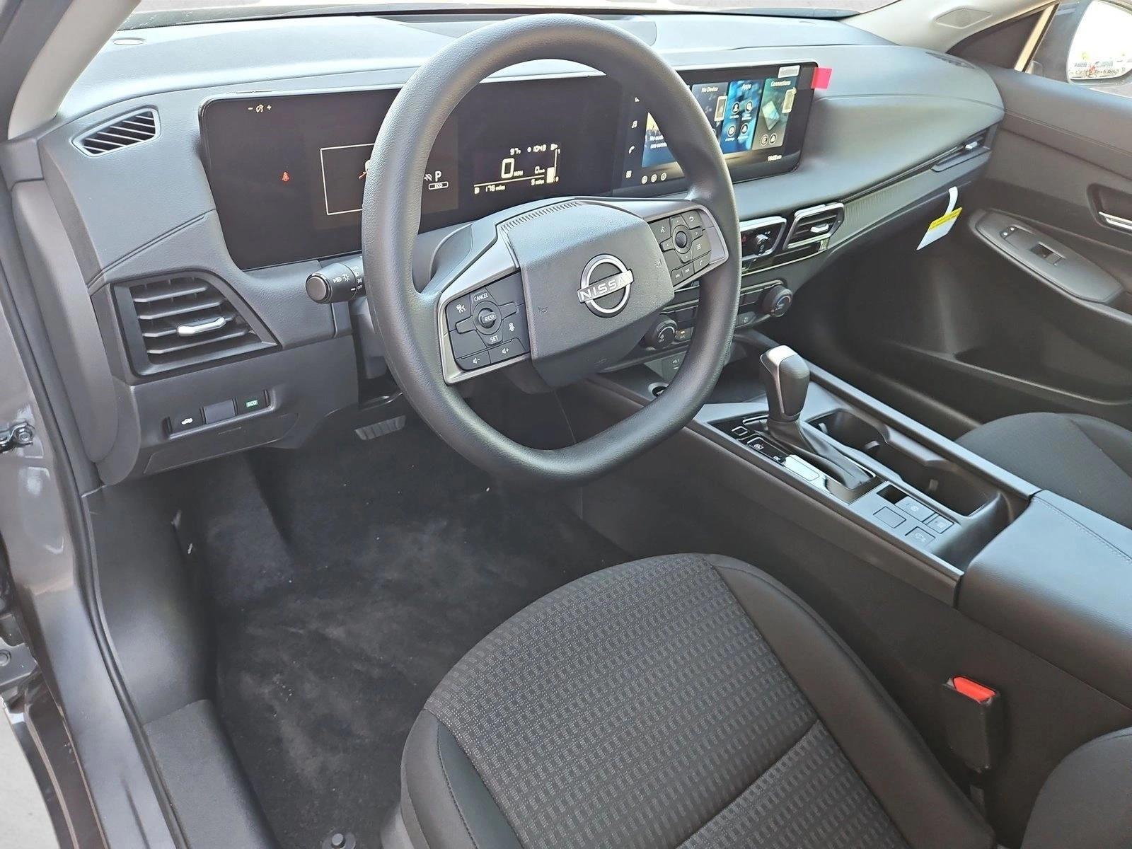 Thumbnail: 2026 Nissan Sentra - 3