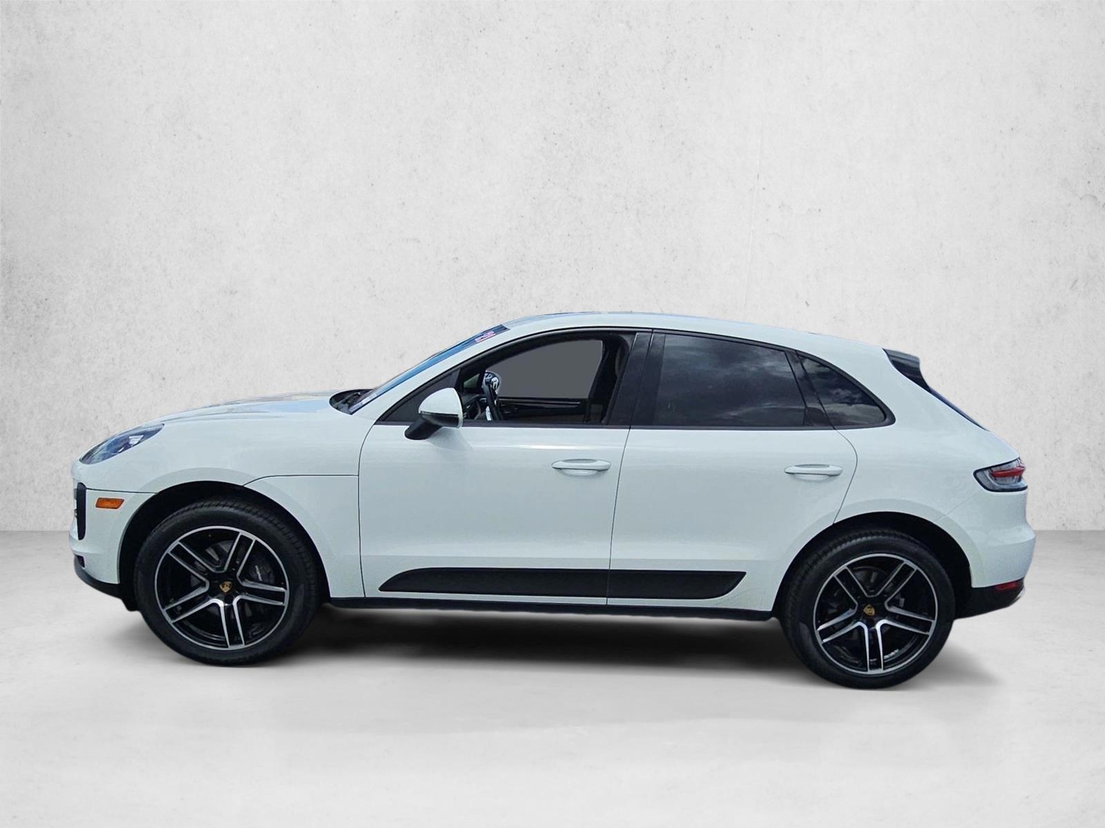 Thumbnail: 2021 Porsche Macan - 2