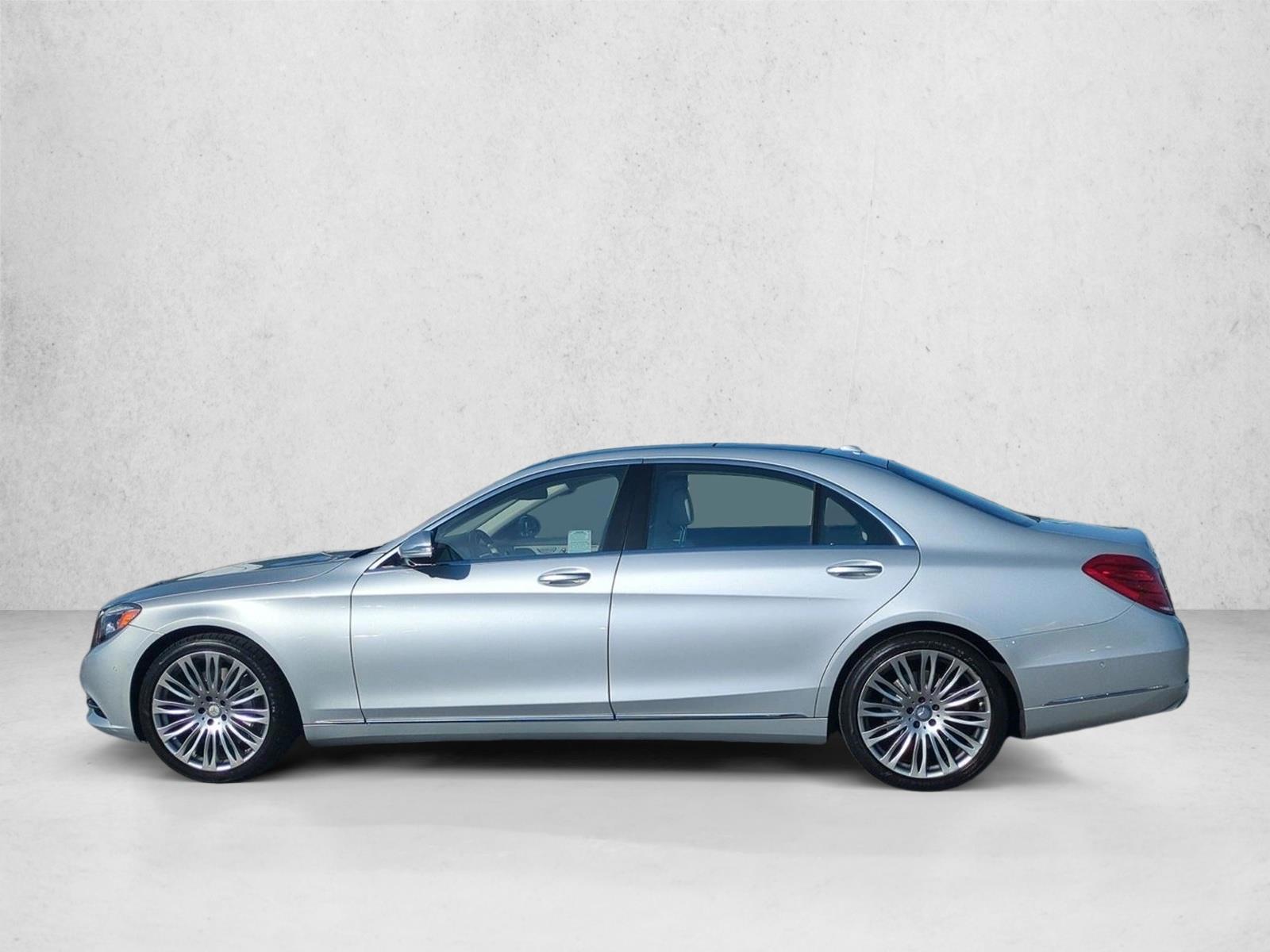 Thumbnail: 2015 Mercedes-Benz S-Class - 2