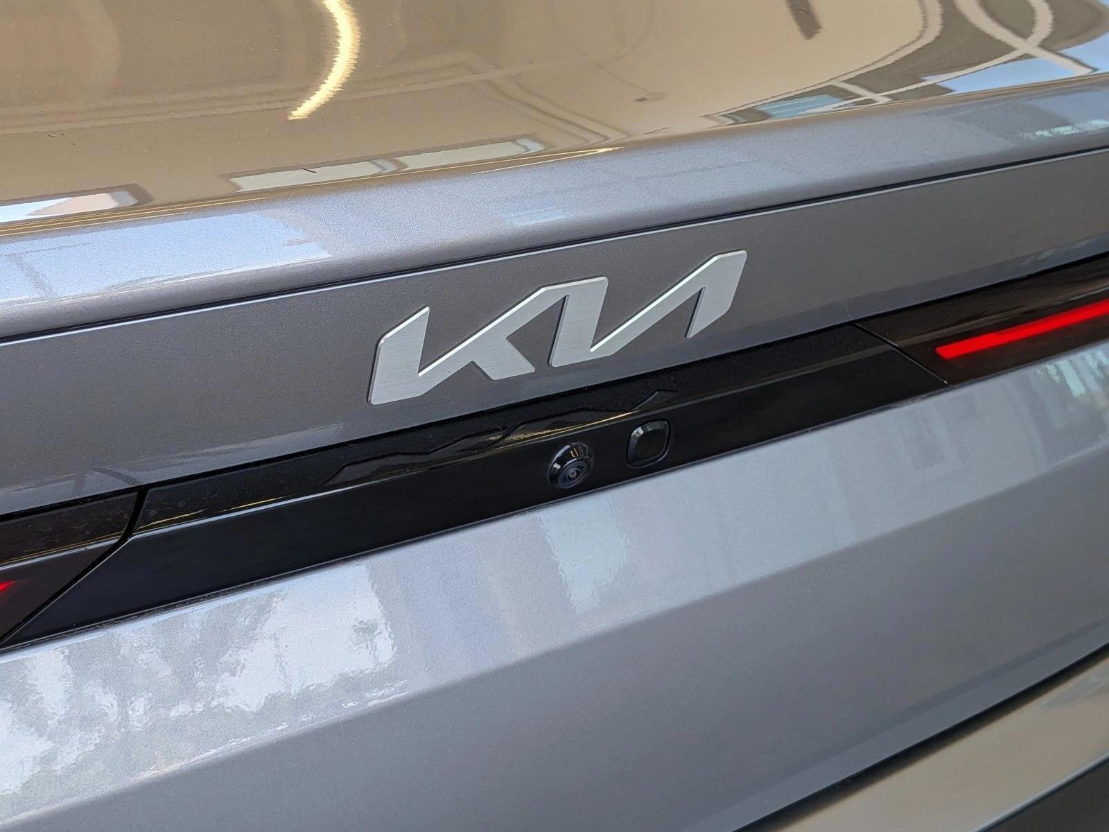 2025 Kia K4 LXS - Photo 30