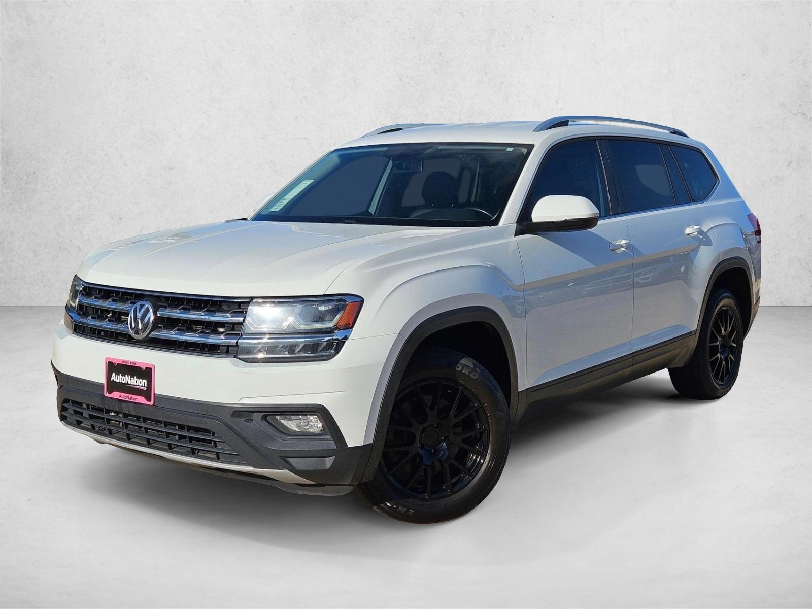 Thumbnail: 2018 Volkswagen Atlas - 1