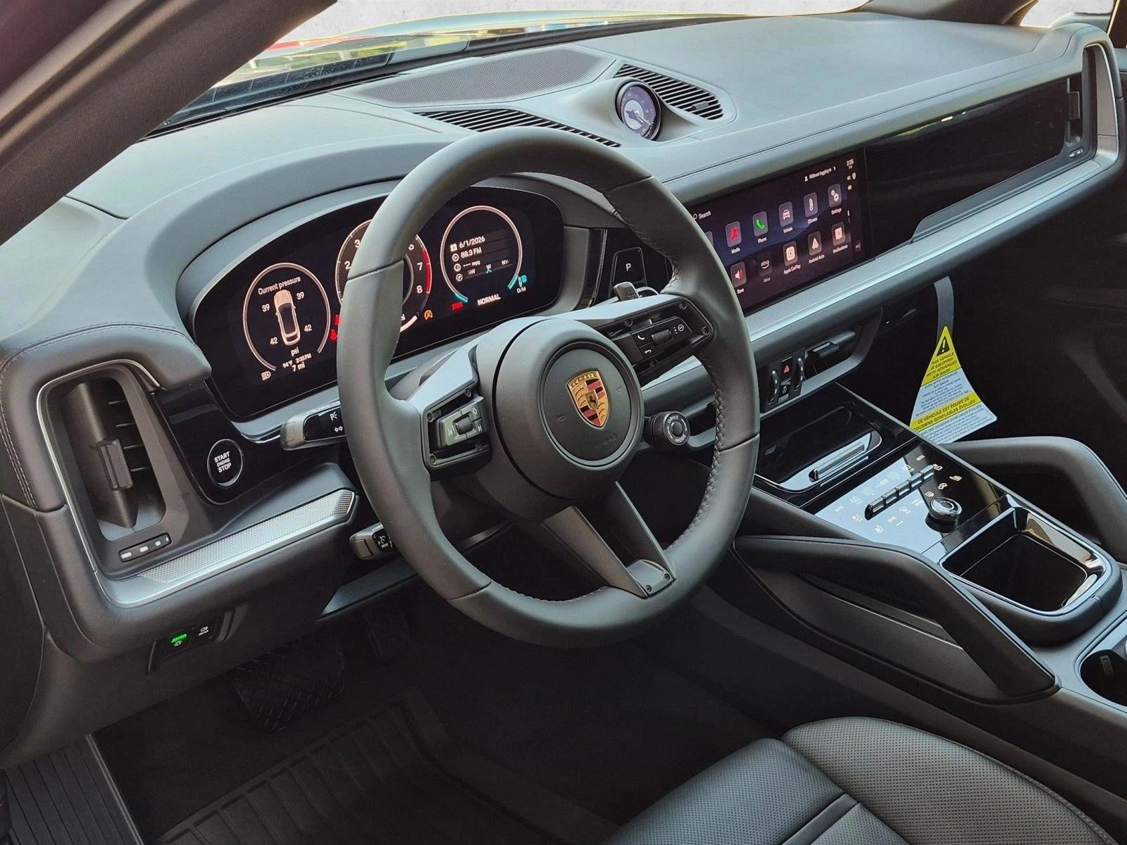 Thumbnail: 2026 Porsche Cayenne - 3