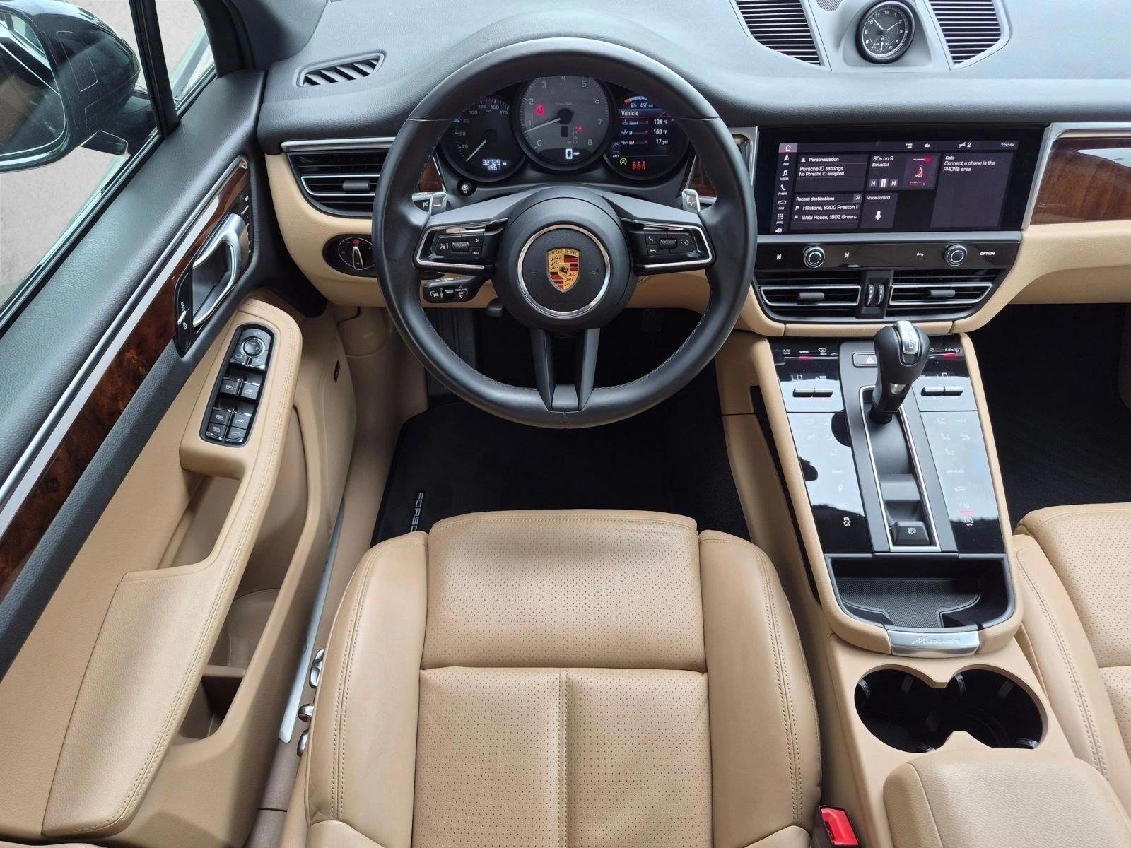 Thumbnail: 2023 Porsche Macan - 4