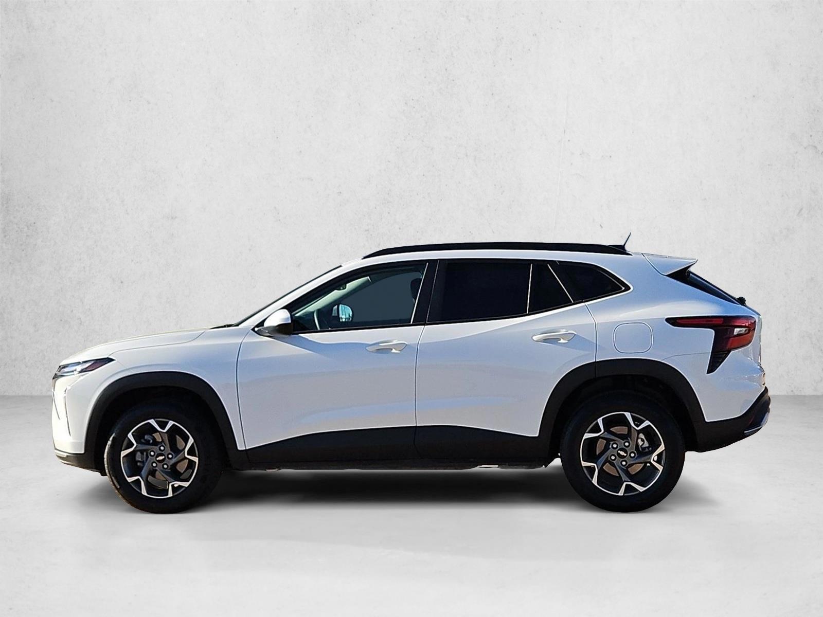 Thumbnail: 2025 Chevrolet Trax - 2